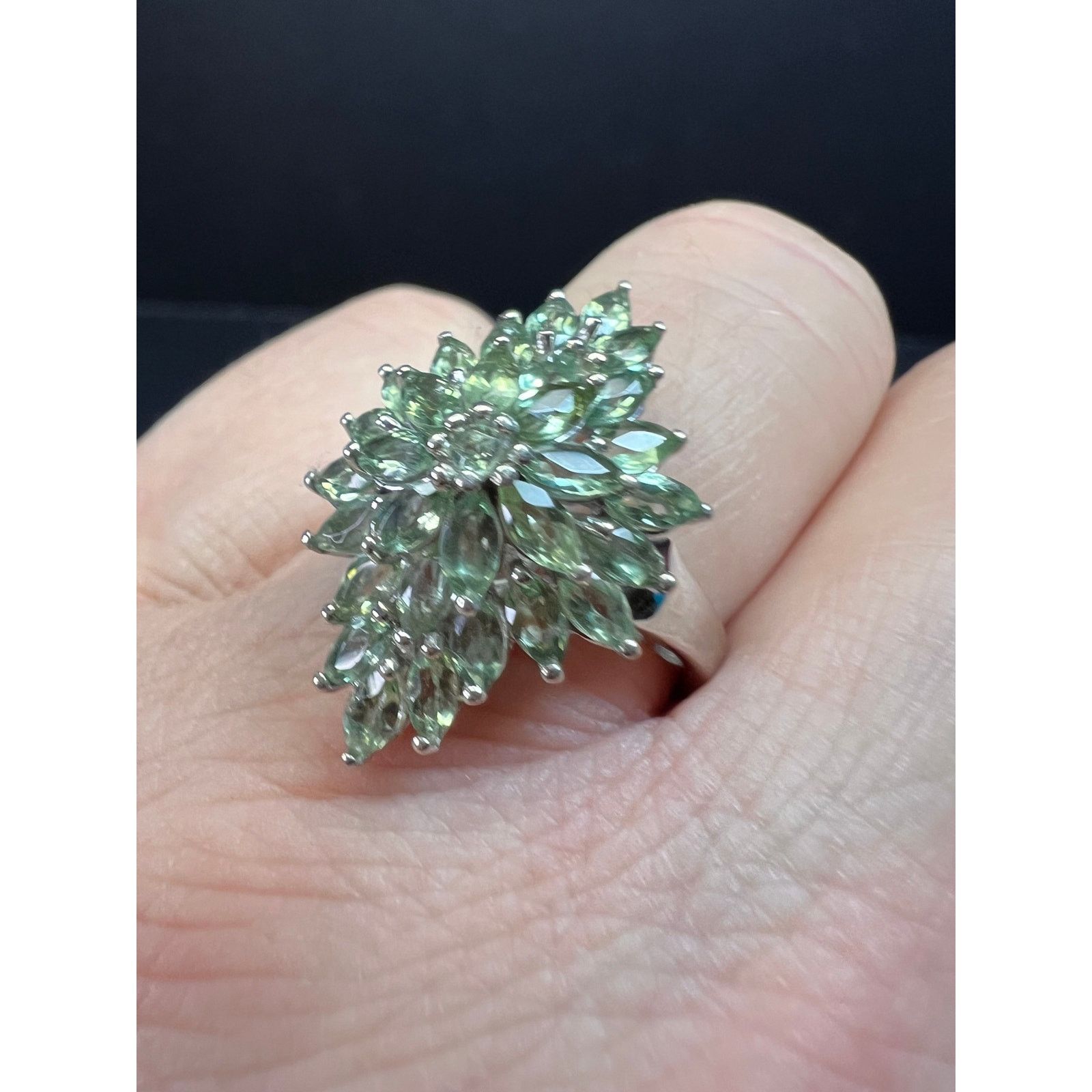 Other NEW Green apatite ring in sterling silver size 7 Size ONE SIZE - 3 Thumbnail