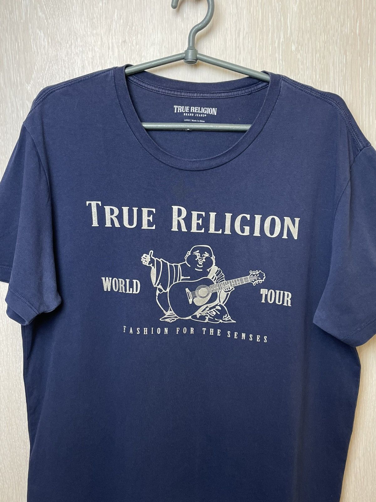 True Religion Vintage True Religion Big Logo Tshirt Size US L / EU 52-54 / 3 - 2 Thumbnail