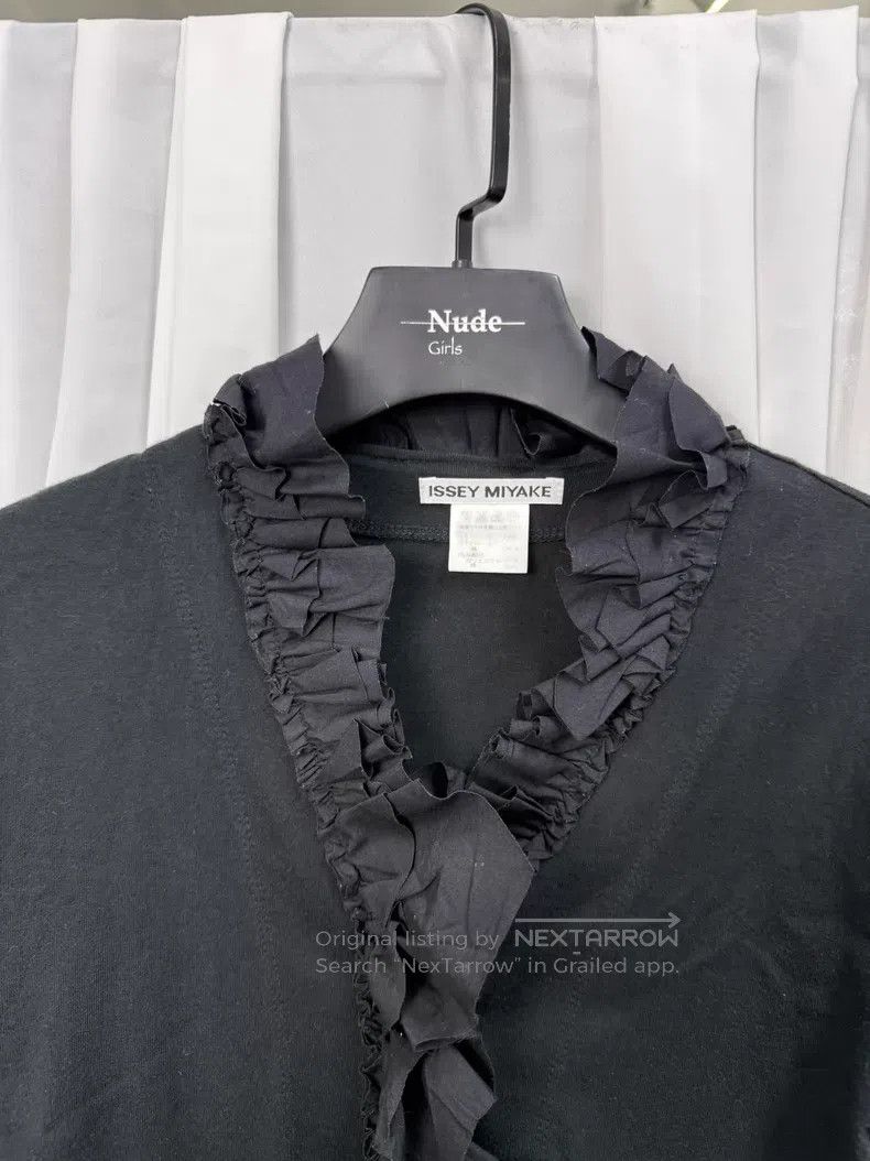 Issey Miyake Issey Miyake Size 2 Ruffled collar long sleeve top with wai Size M / US 6-8 / IT 42-44 - 2 Thumbnail