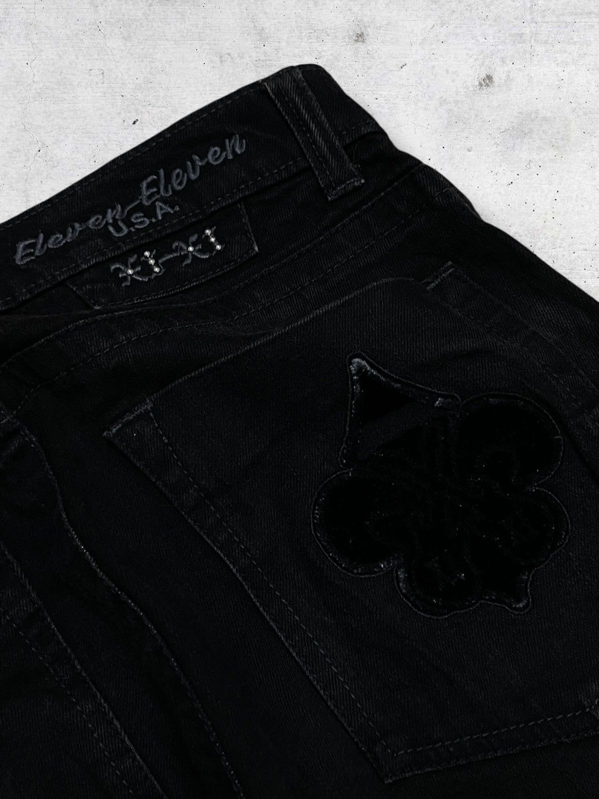 Japanese Brand VINTAGE 11 11 MADE IN USA OG TRIBAL TATTOO SUEDE DENIM 90S Size US 30 / EU 46 - 16 Thumbnail