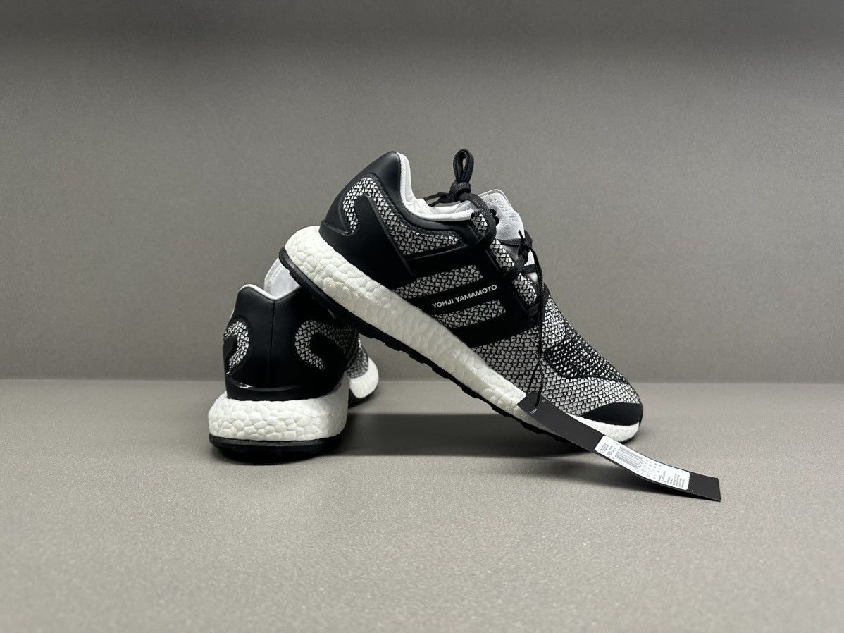 Adidas × Y-3 Adidas Y-3 Pureboost White Black Size US 8 / EU 41 - 7 Thumbnail