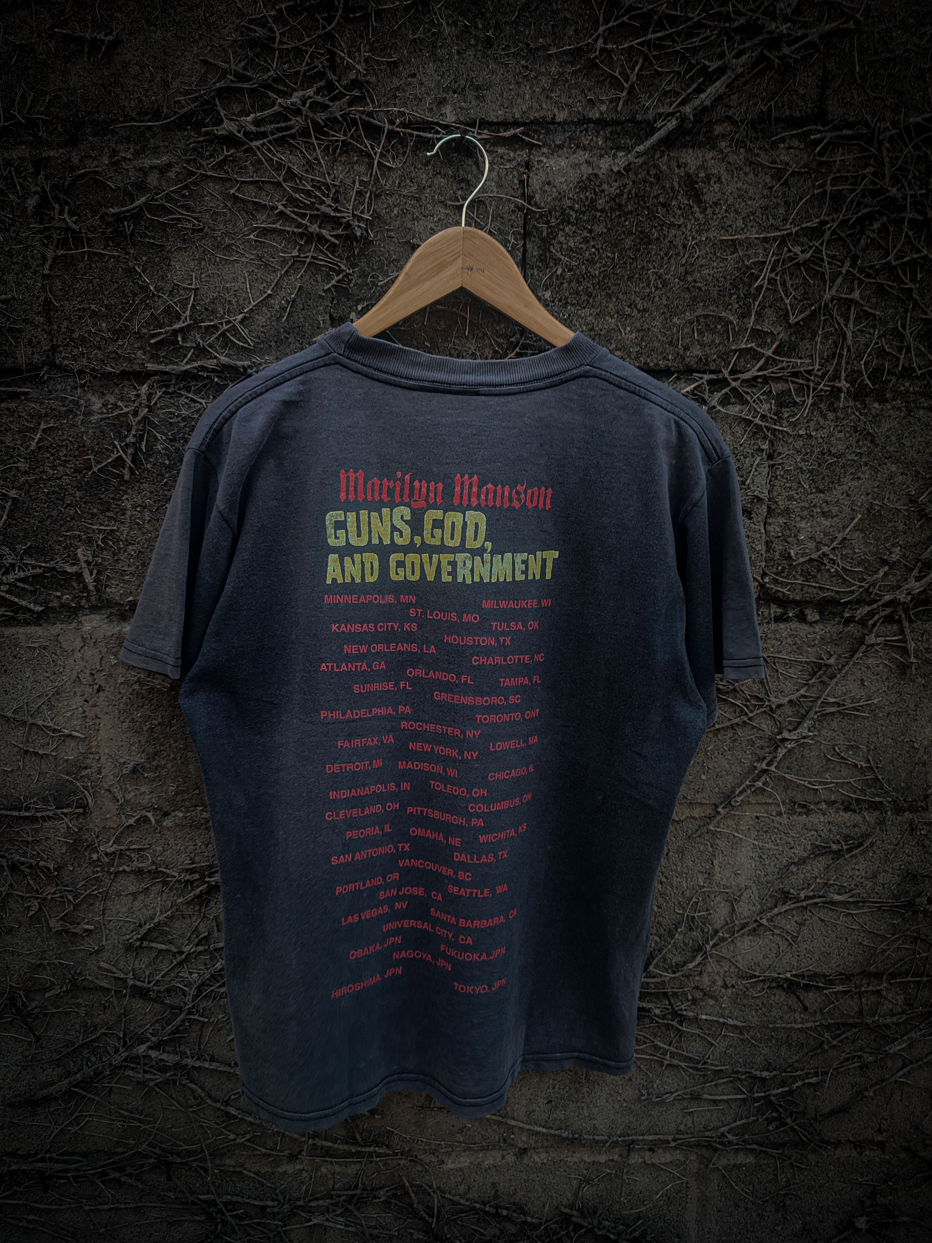 Giant × Marilyn Manson × Vintage Marilyn Manson - Guns, God and Government Tour Size US M / EU 48-50 / 2 - 2 Thumbnail