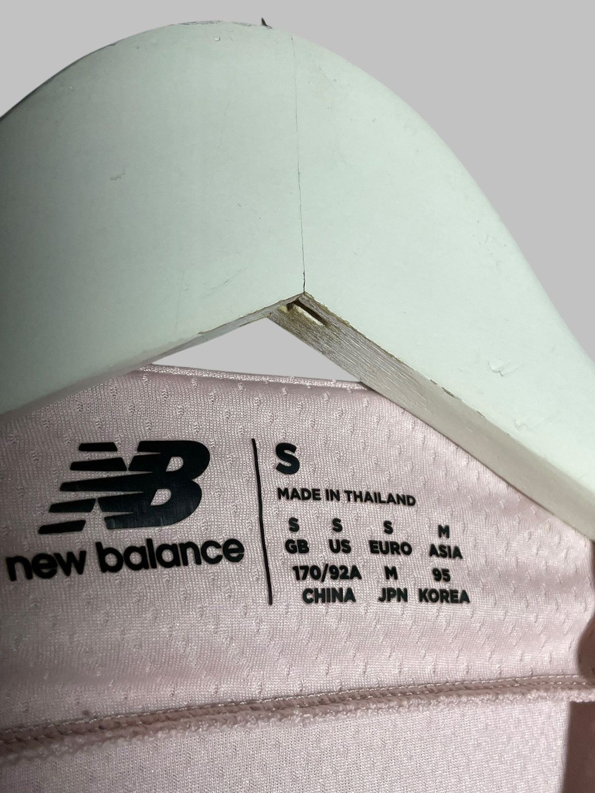 New Balance FC Porto New Balance 2022/2022 Third Football Shirt Soccer Size US S / EU 44-46 / 1 - 14 Thumbnail