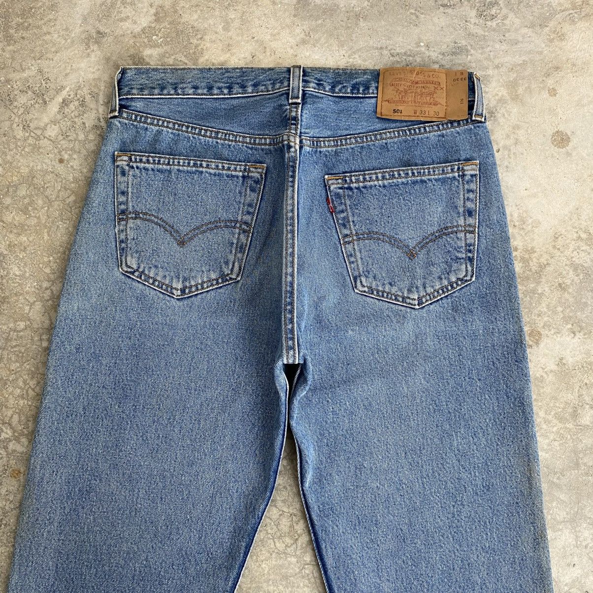 Levi's Size 33x30 Vintage Levis 501 Faded Stonewashed Blue Jeans Size US 33 - 7 Thumbnail