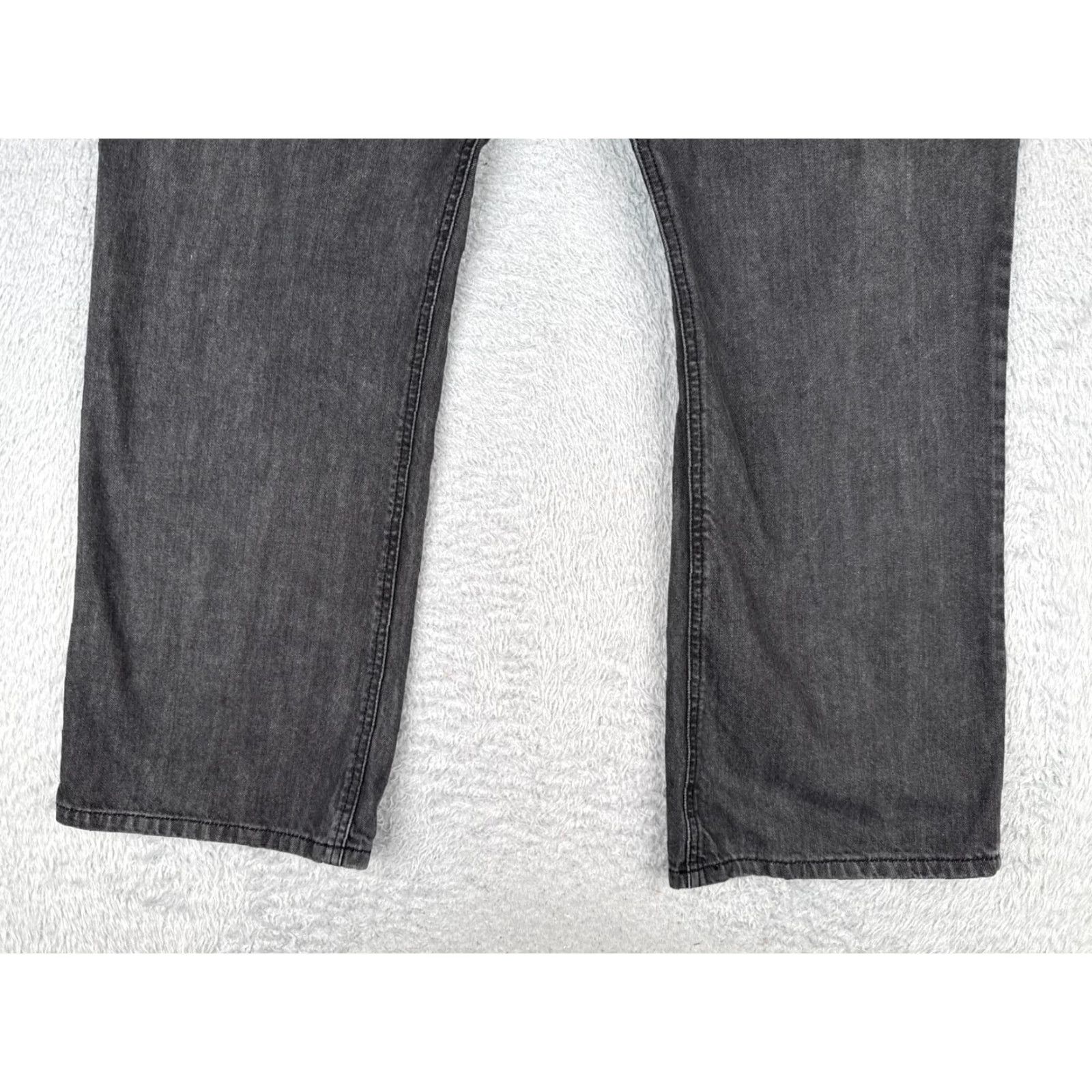 Guess Guess Jeans Mens 40x30 Black Relaxed Straight Rowland Fit Cotton Blend Zip Fly Size US 40 / EU 56 - 2 Thumbnail