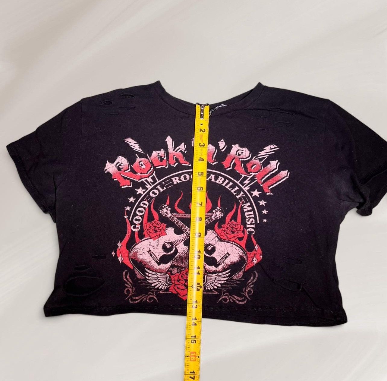 Fashion Nova Black and red cropped Rock N Roll distressed tee Size M / US 6-8 / IT 42-44 - 5 Thumbnail