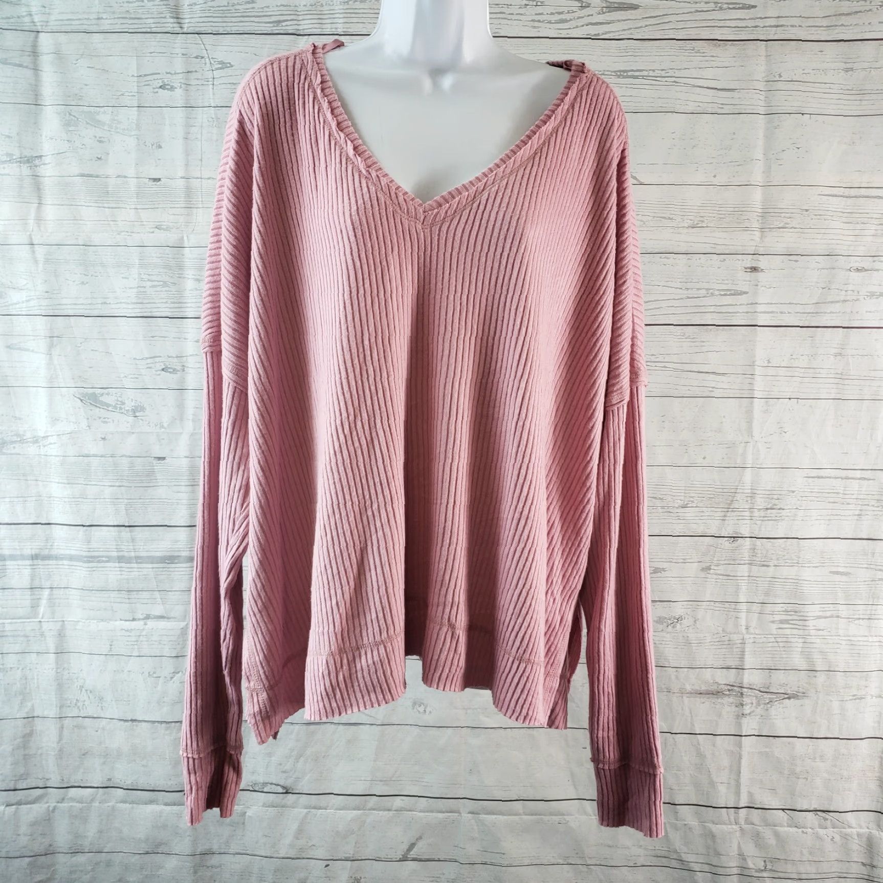 Vintage VINTAGE Wild Fable Ribbed Top Pink Long Sleeve V-Neck Oversized Womens 2XL Size XXL / US 16-18 / IT 52-54 - 2 Thumbnail