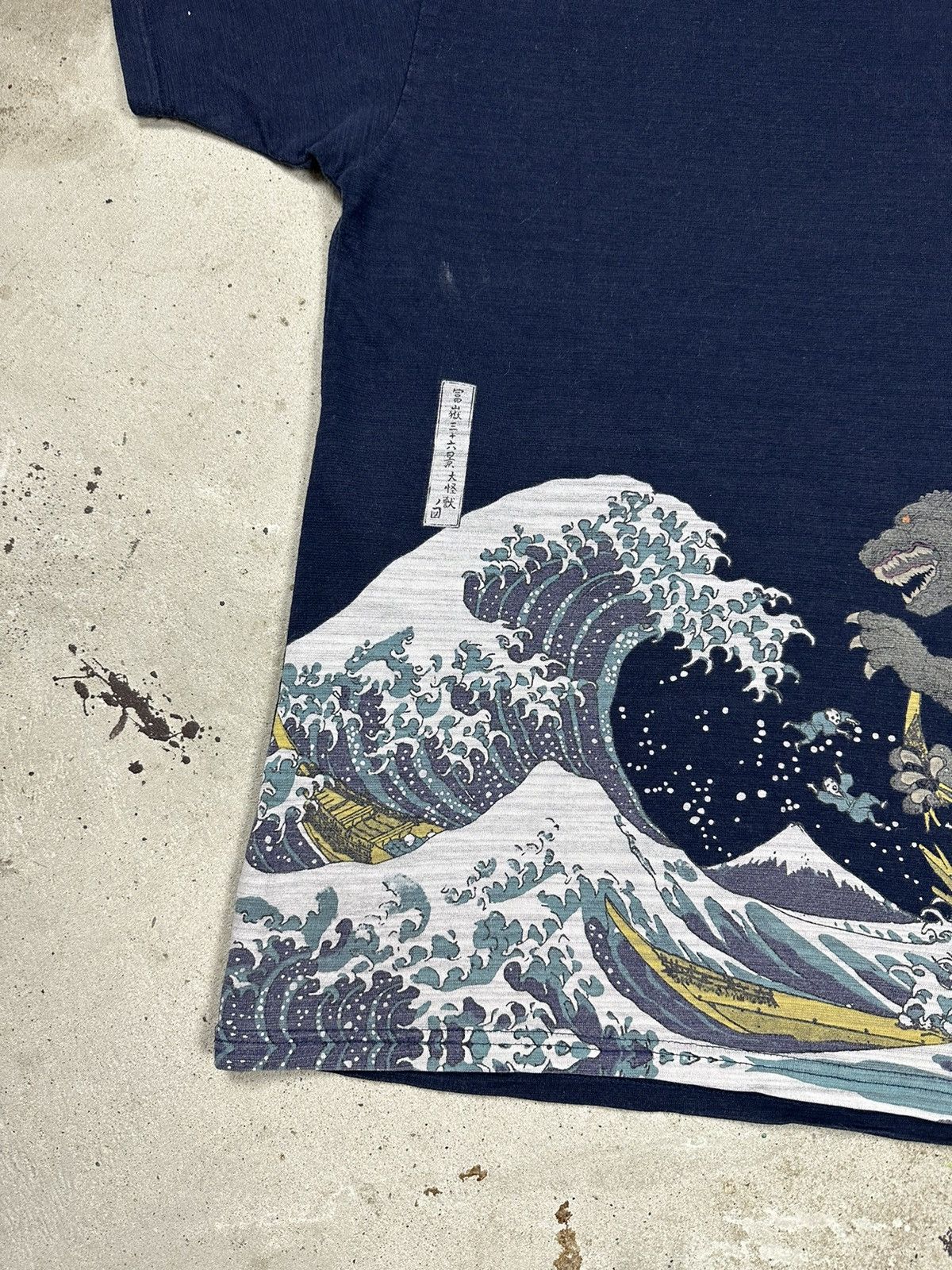 Japanese Brand × Vintage Vintage Y2K Godzilla Toho Co Navy T Shirt Tee Size US XL / EU 56 / 4 - 10 Thumbnail