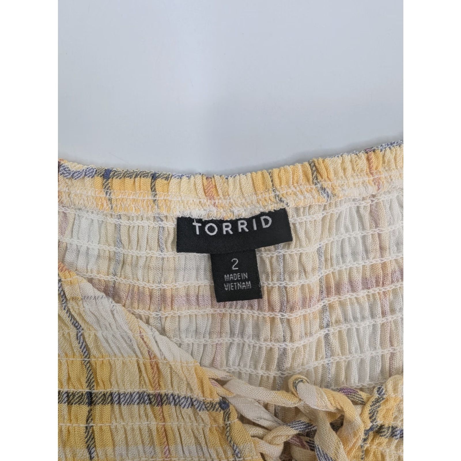 Torrid Torrid Blouse Shirt Plaid 2X Yellow Flutter Sleeve Bodice Smocked Slub Top Women Plus Size Size XXL / US 16-18 / IT 52-54 - 5 Thumbnail