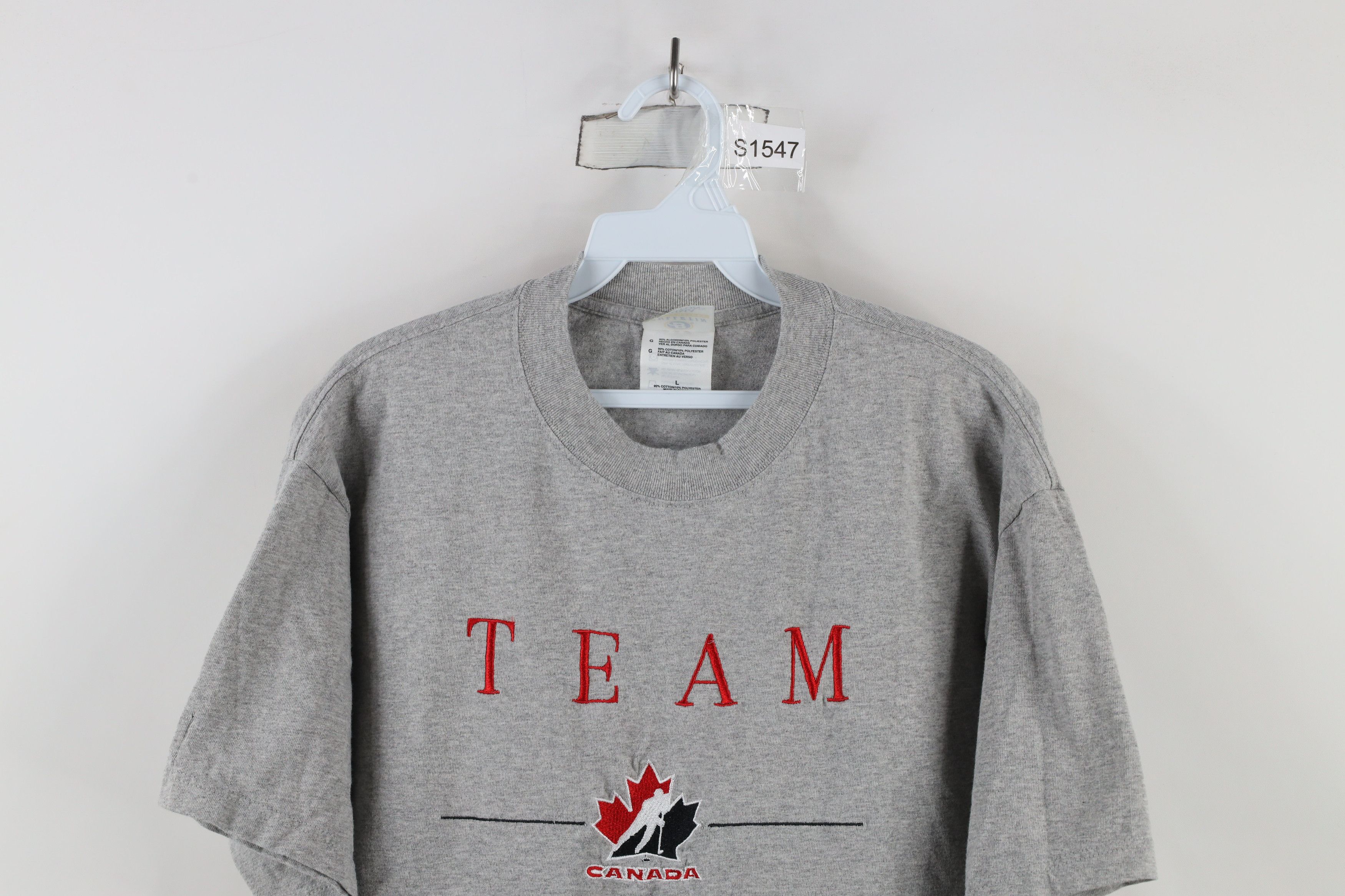 Vintage Vintage 90s Y2K Team Canada Hockey Short Sleeve T-Shirt Size US L / EU 52-54 / 3 - 2 Thumbnail