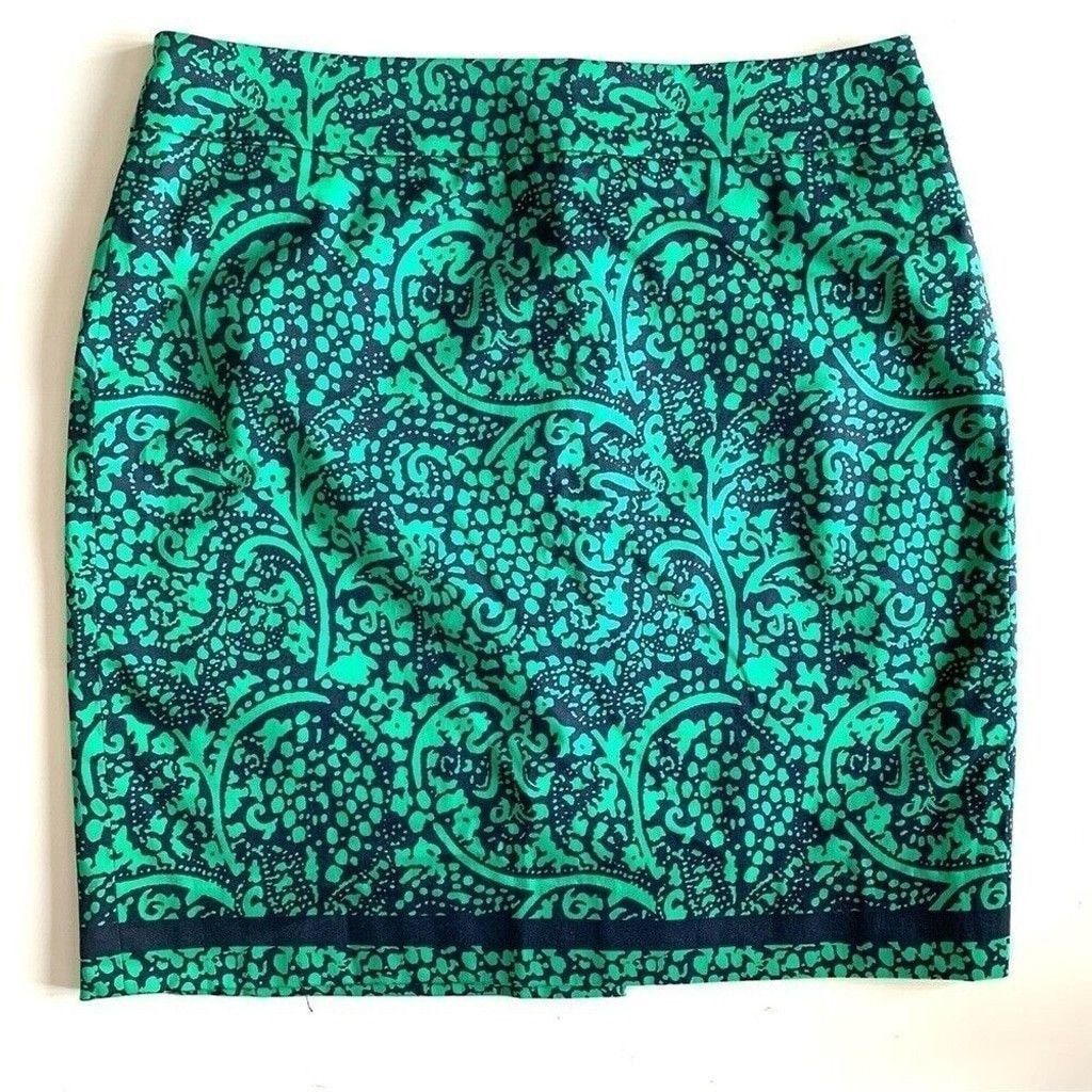 Ann Taylor Ann Taylor Factory Green Patterned Mini Pencil Skirt Size 4 Size 27" / US 4 / IT 40 - 2 Thumbnail