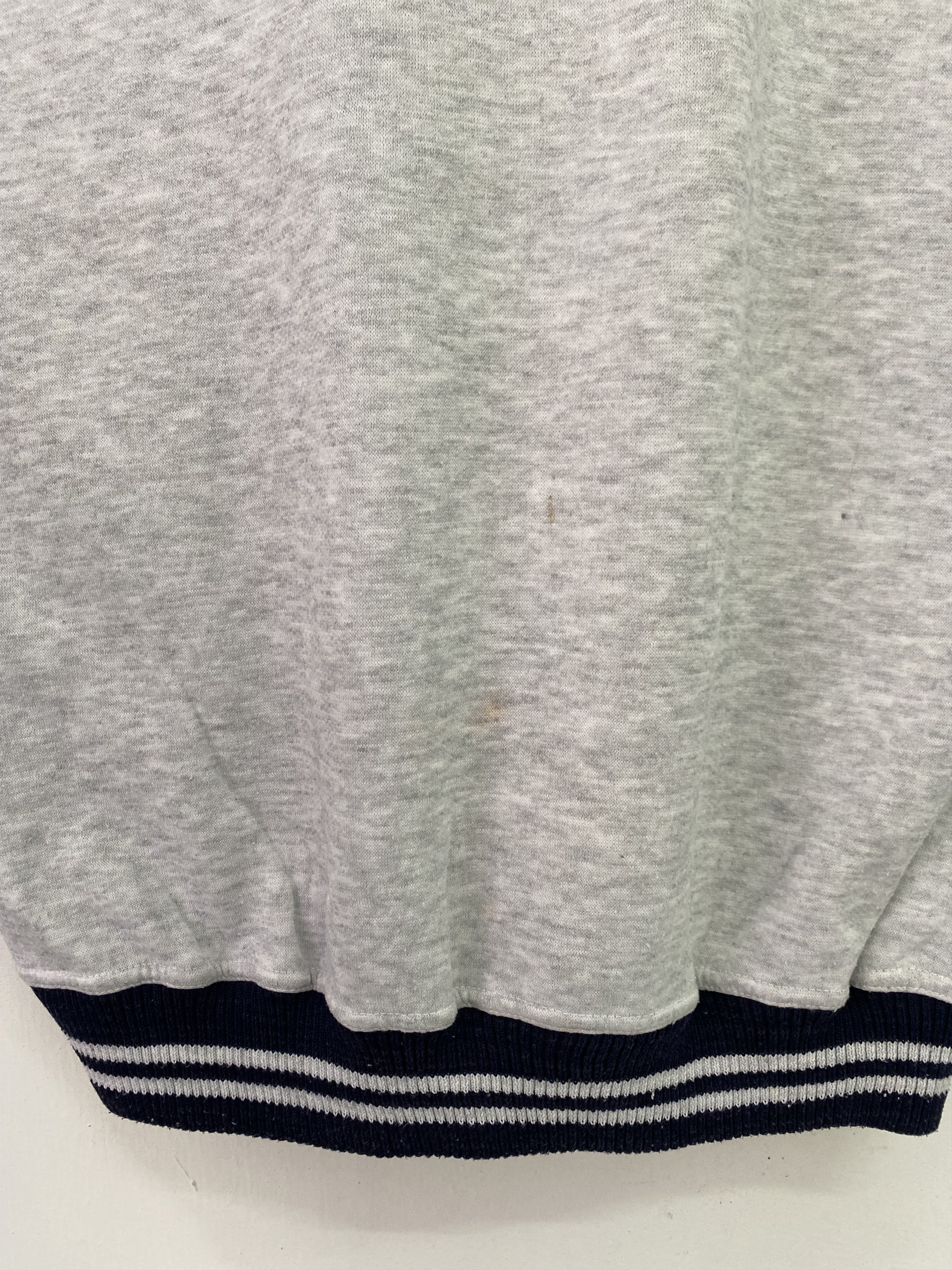 Vintage Vintage Native Alaska Sweatshirt Crewneck Medium Size Size US M / EU 48-50 / 2 - 9 Thumbnail