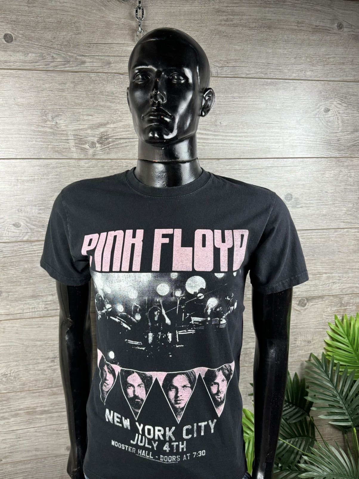 Pink Floyd Pink Floyd T-shirt size S Music Size US S / EU 44-46 / 1 - 1 Thumbnail