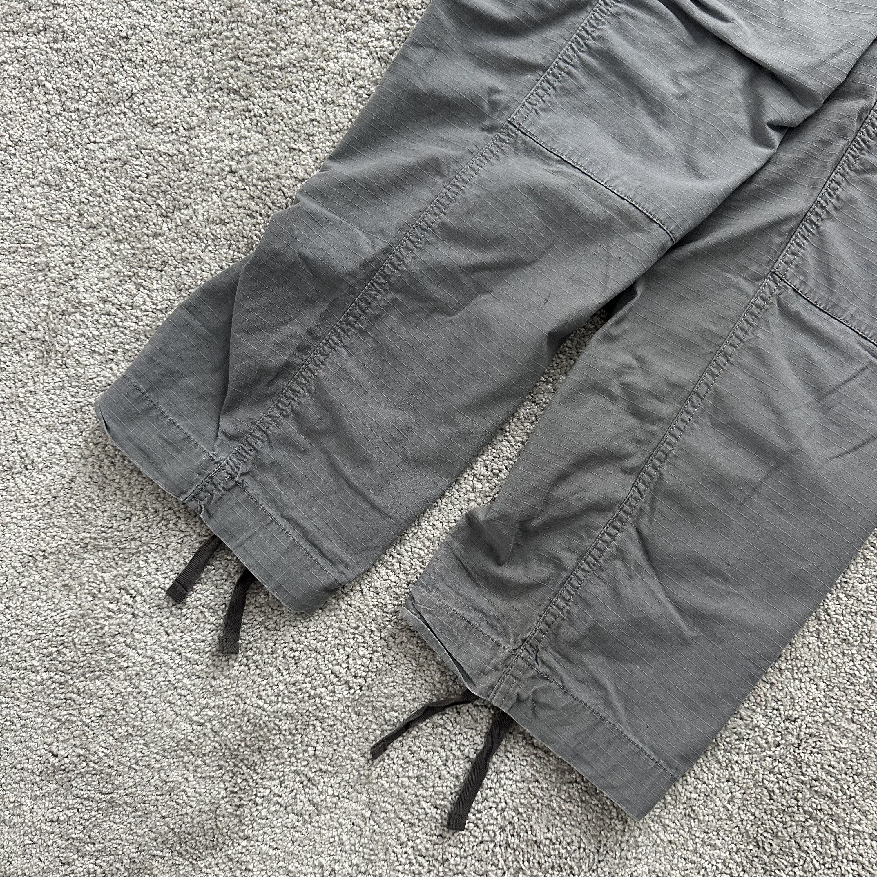 Carhartt Carhartt Vintage Distressed Denim Cargo Streetwear Pants Size US 32 / EU 48 - 3 Thumbnail