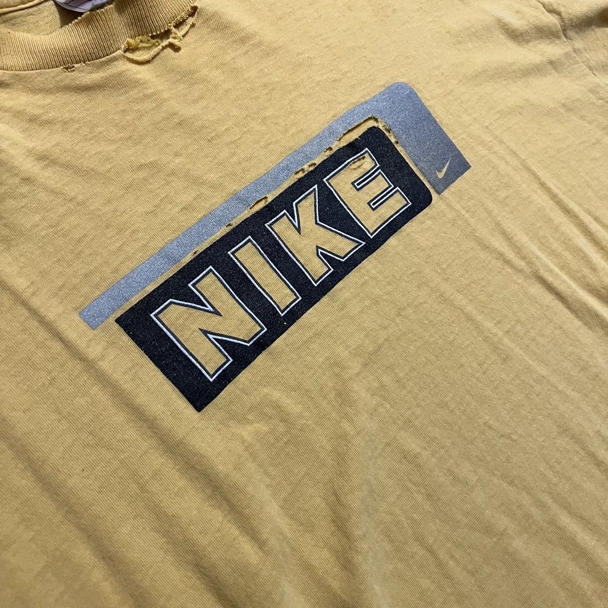 Nike × Vintage Vintage Nike Logo Tee Size US L / EU 52-54 / 3 - 17 Thumbnail