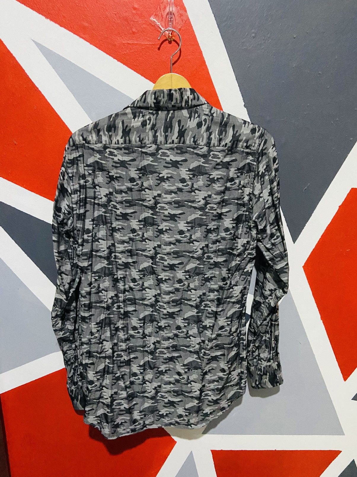 Pierre Cardin Pierre Cardin Camo Button Up Tee Size US M / EU 48-50 / 2 - 2 Thumbnail