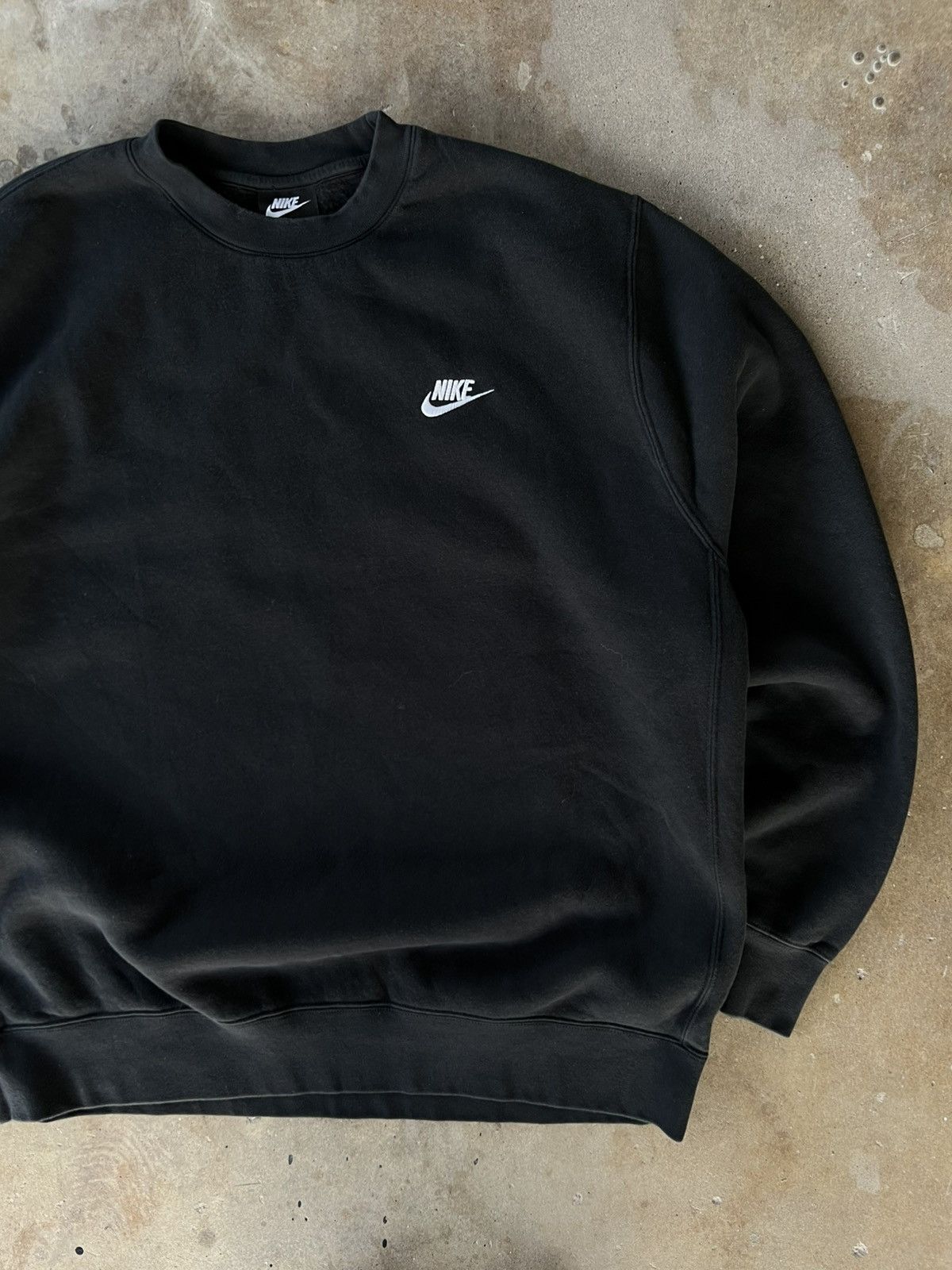 Nike Vintage Essential Black Tag Nike Swoosh Sweatshirt Crew Size US XL / EU 56 / 4 - 2 Thumbnail