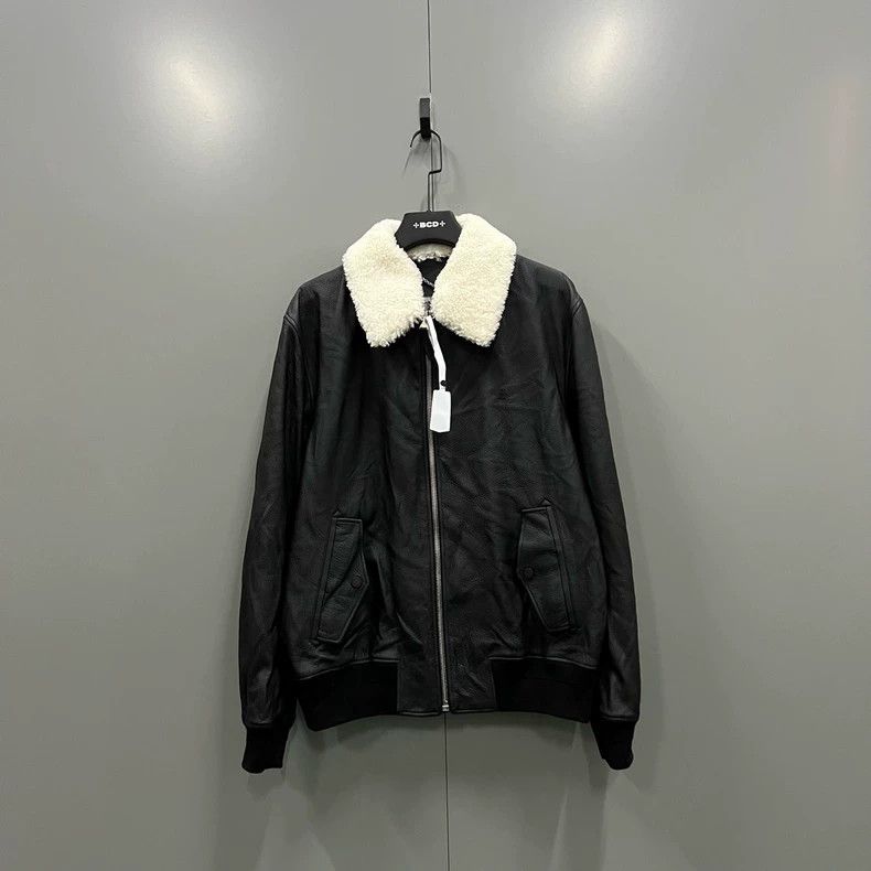 Louis Vuitton Louis Vuitton Black lambswool jacket 2501-Nextarrow Size US XXL / EU 58 / 5 - 1 Thumbnail