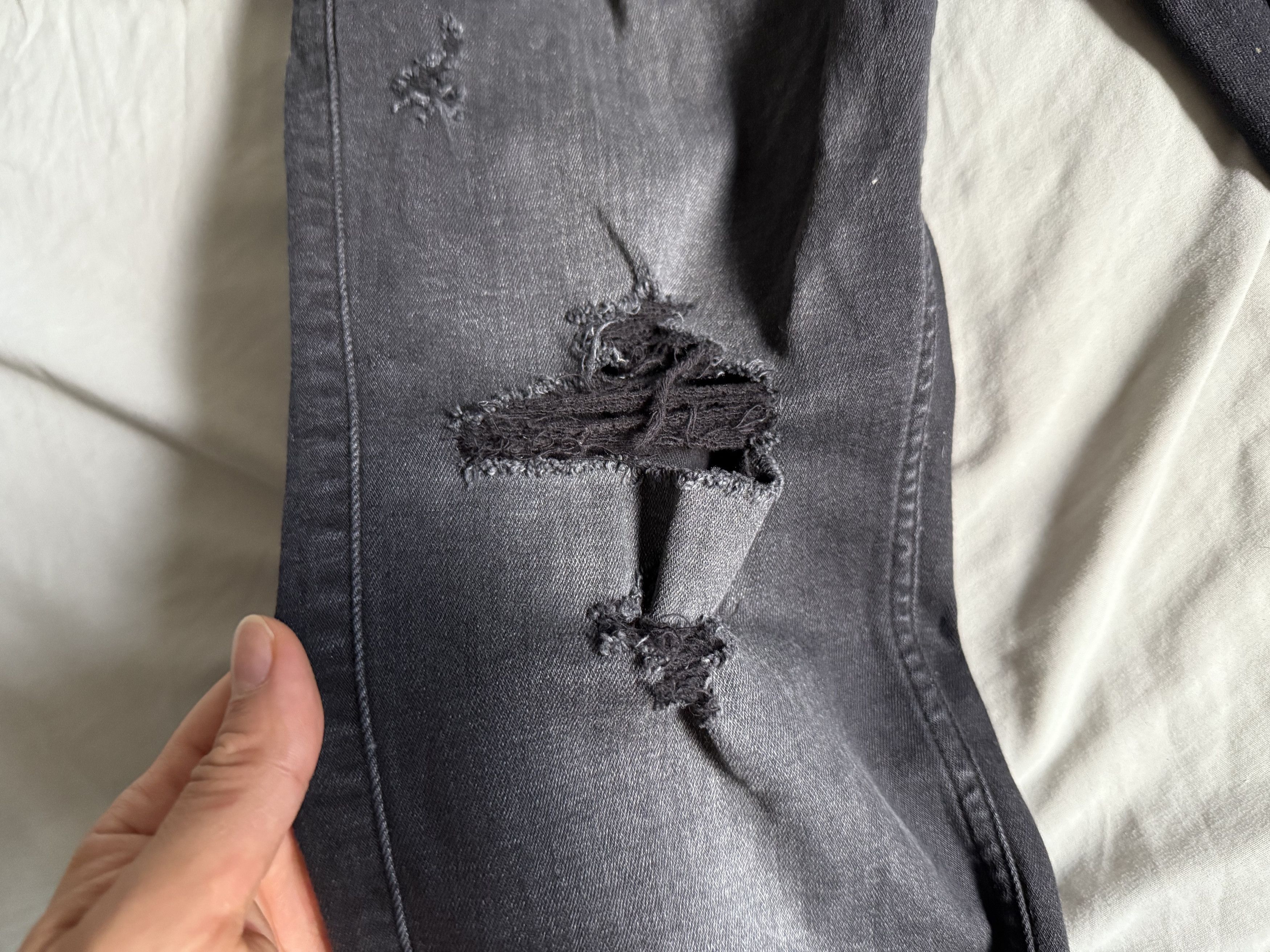 Hollister Hollister Super Skinny Jeans Advanced Stretch 32x30 $59.50 Size US 32 / EU 48 - 2 Thumbnail
