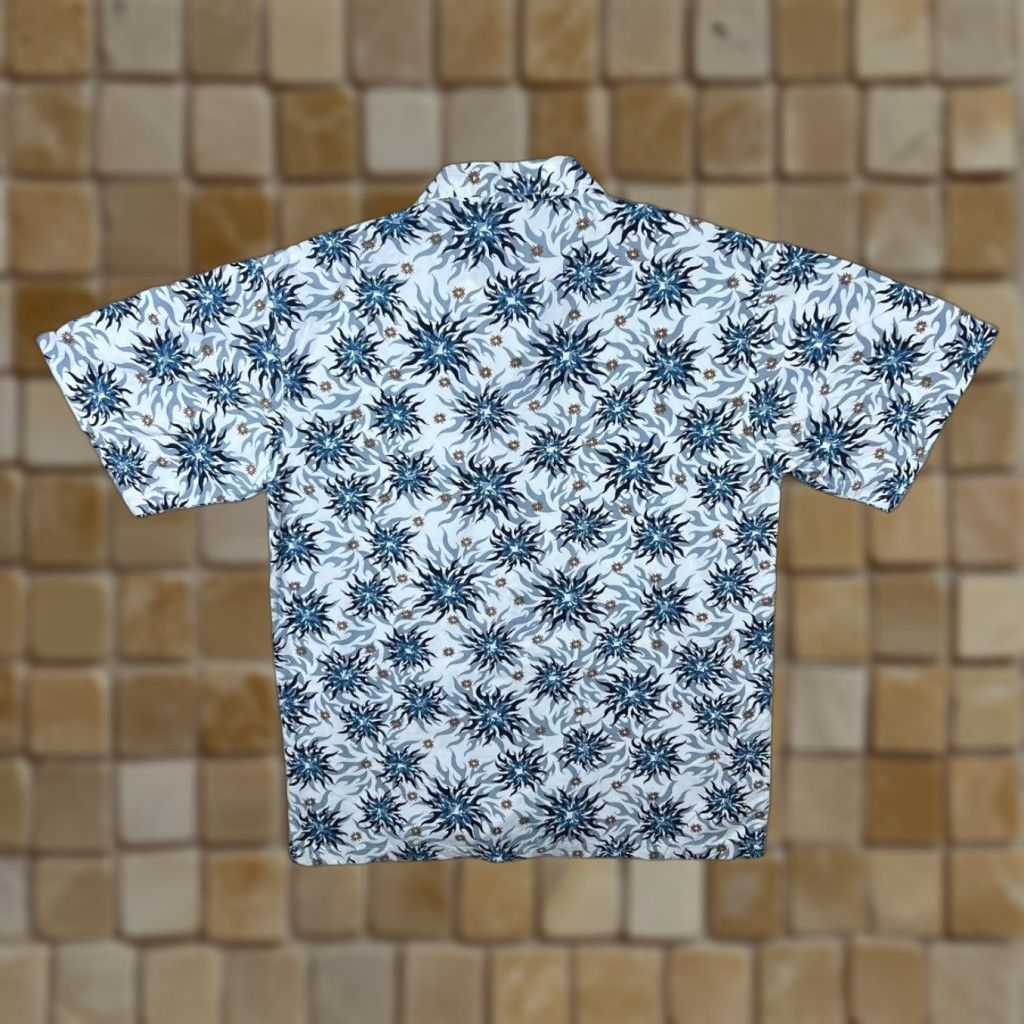 No Fear No Fear Hawaiian Tribal Floral Surfer Skater Graphic Button-Up Shirt L XL Cotton Vintage Casual Men Size US L / EU 52-54 / 3 - 1 Thumbnail