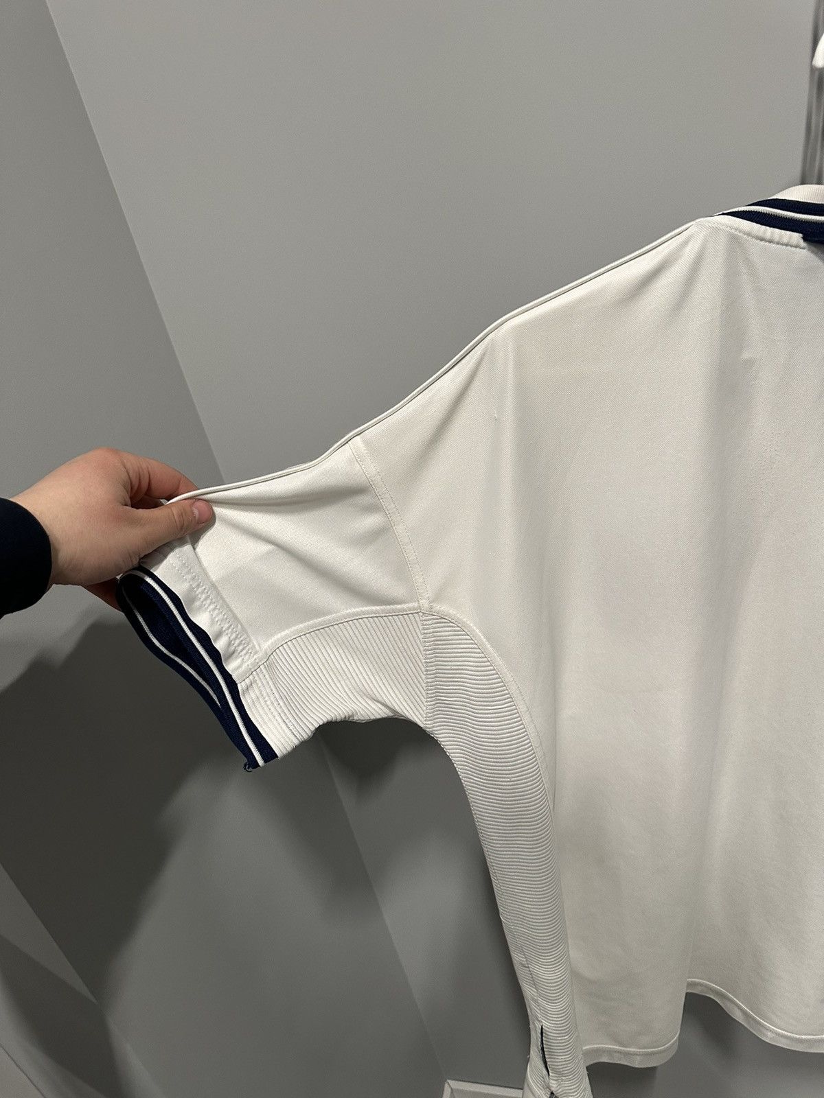Japanese Brand Umbro England 1999 2000 Home Shirt Soccer Jersey Mike Tyson Size US XL / EU 56 / 4 - 16 Thumbnail
