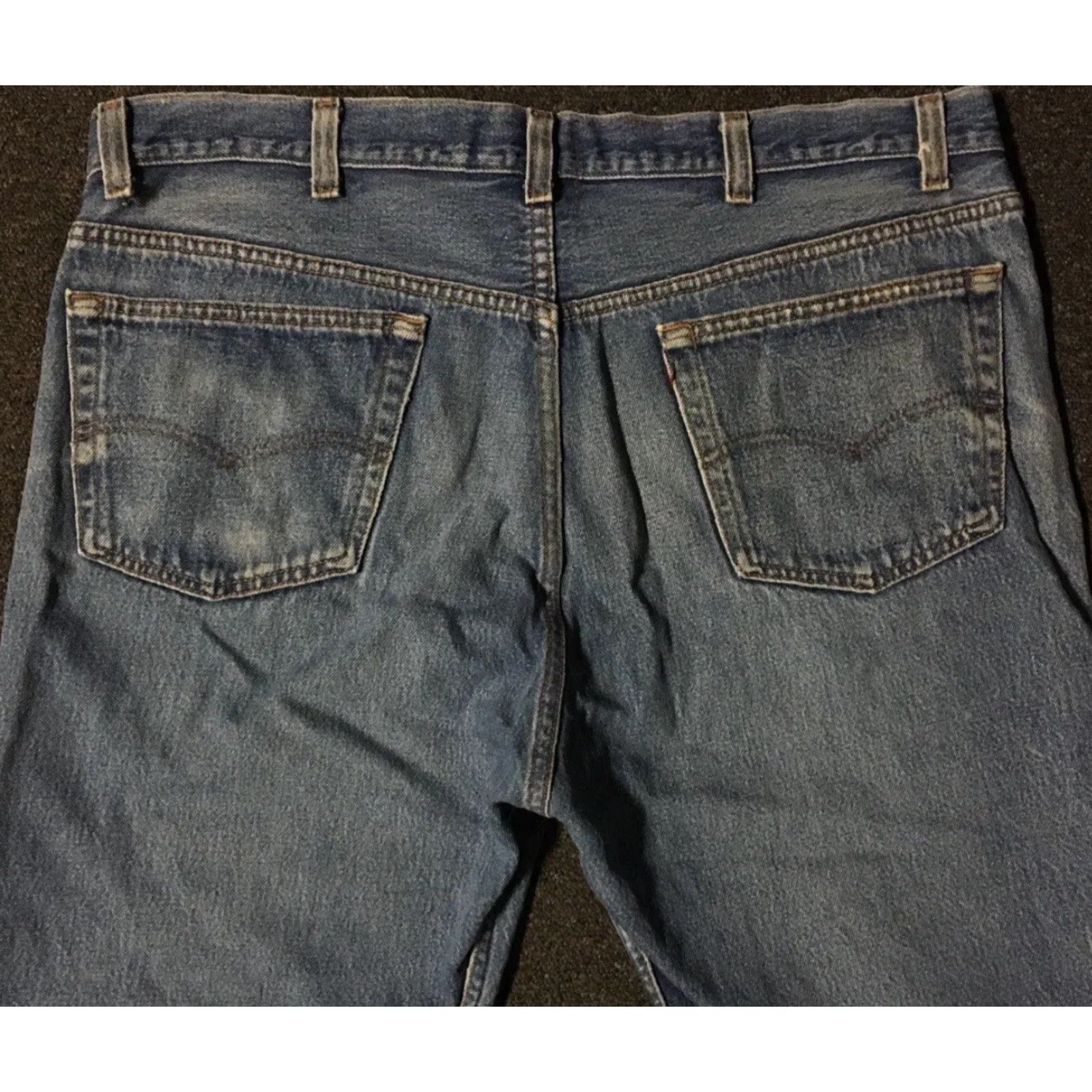 Levi's VINTAGE Levi's 501 Jeans Mens Denim Blue 39/26 Button Fly Distressed Faded Grunge 80s 90s USA 501 Model Straight Regular Mar 40 40s? Size US 40 / EU 56 - 5 Thumbnail