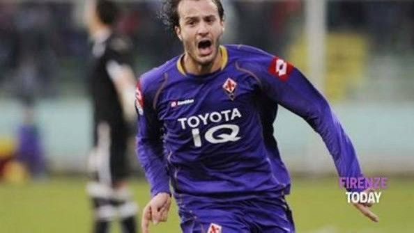 Diadora Fiorentina 2008 2009 Home Long Sleeve Newtag soccer jersey Size US M / EU 48-50 / 2 - 18 Thumbnail