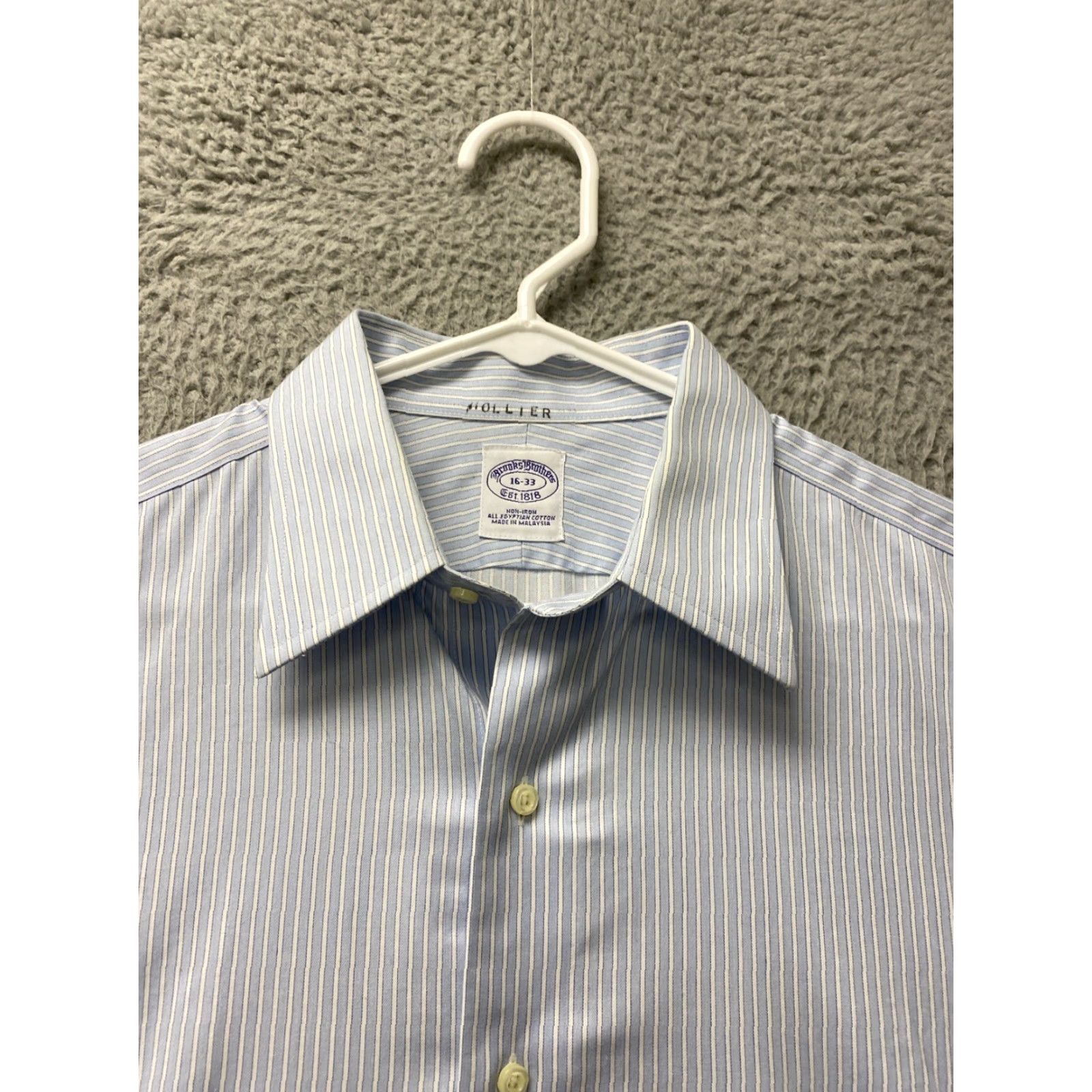 Brooks Brothers Brooks Brothers Men's Dress Shirt Blue 16 33 Non Iron 100% Cotton Long Sleeve Solid Pattern Classic Fit Regular Size 16 Brand Size 42R - 3 Thumbnail