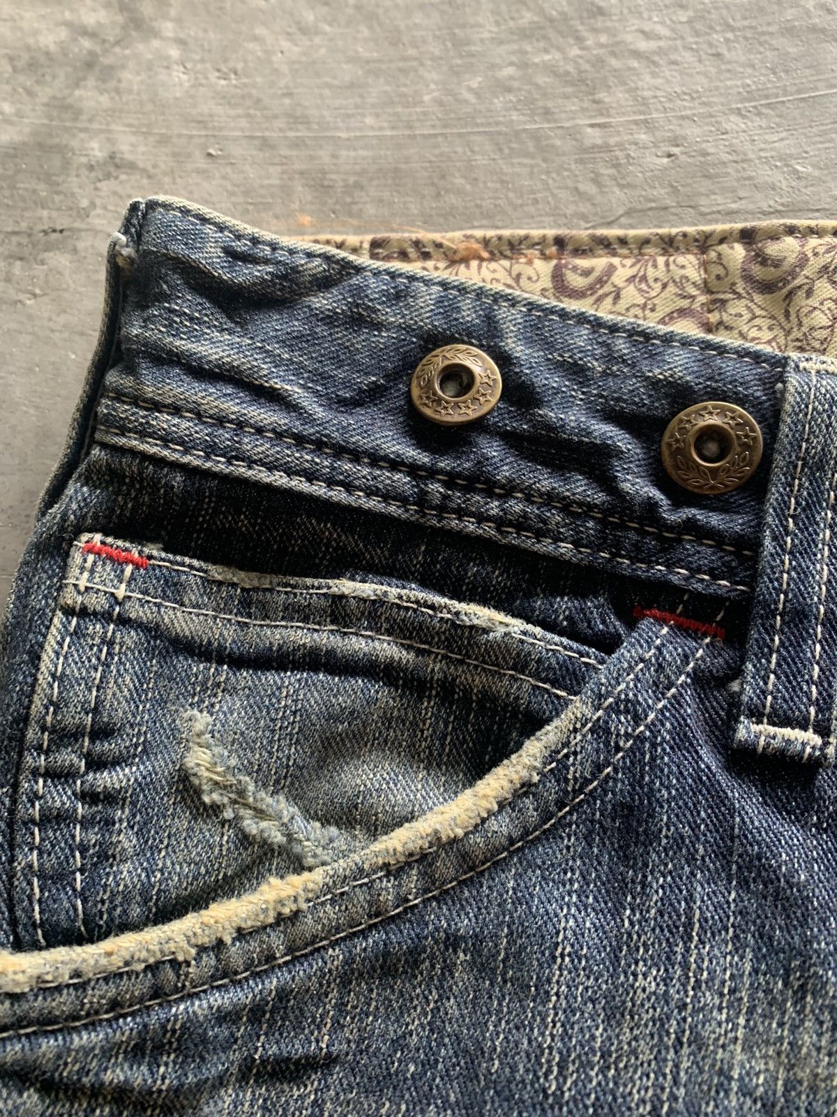 Edwin distressed semi flare edwin 503 blue trip Size US 30 / EU 46 - 9 Thumbnail