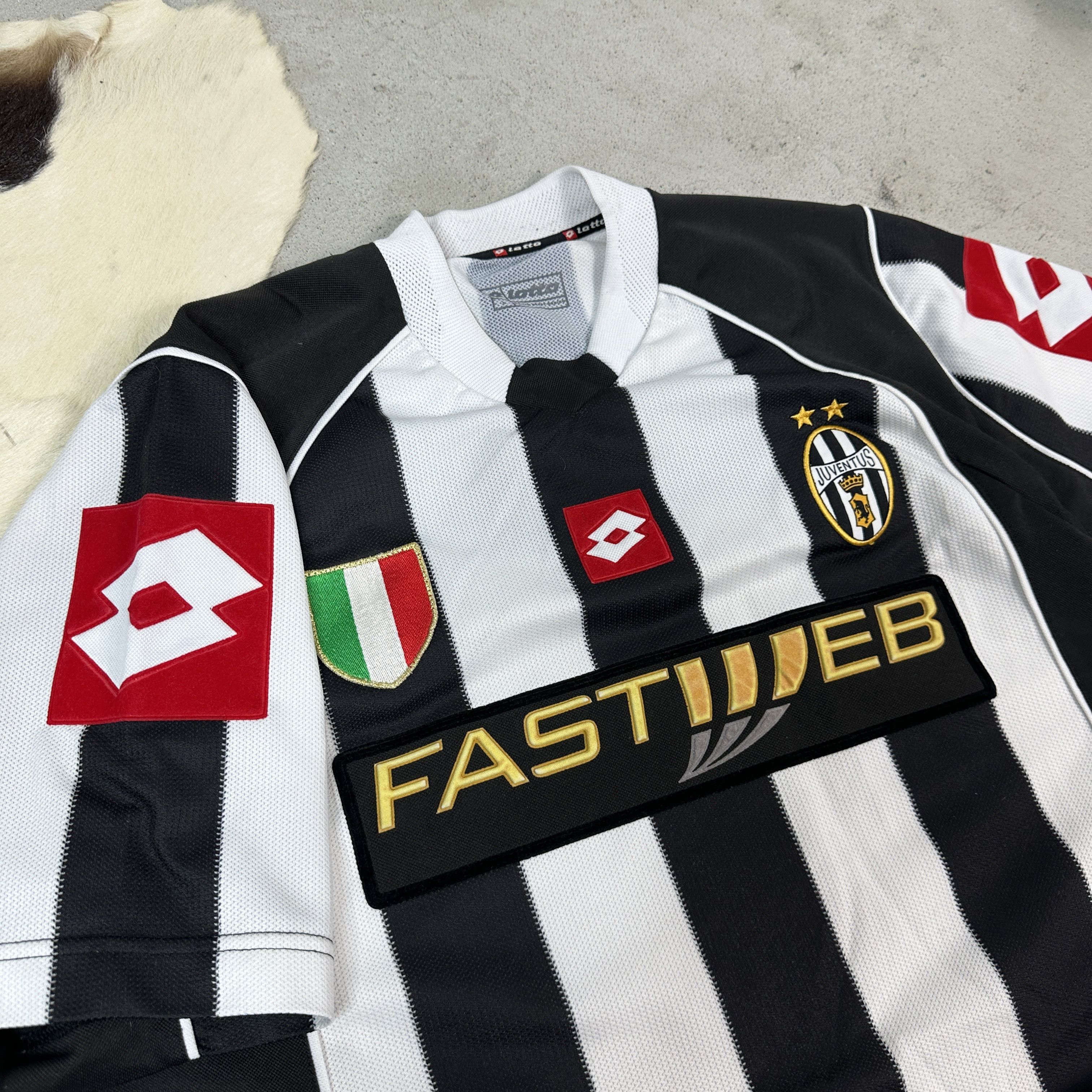 Vintage Jersey Lotto Juventus 02/03 Home Size US L / EU 52-54 / 3 - 2 Thumbnail