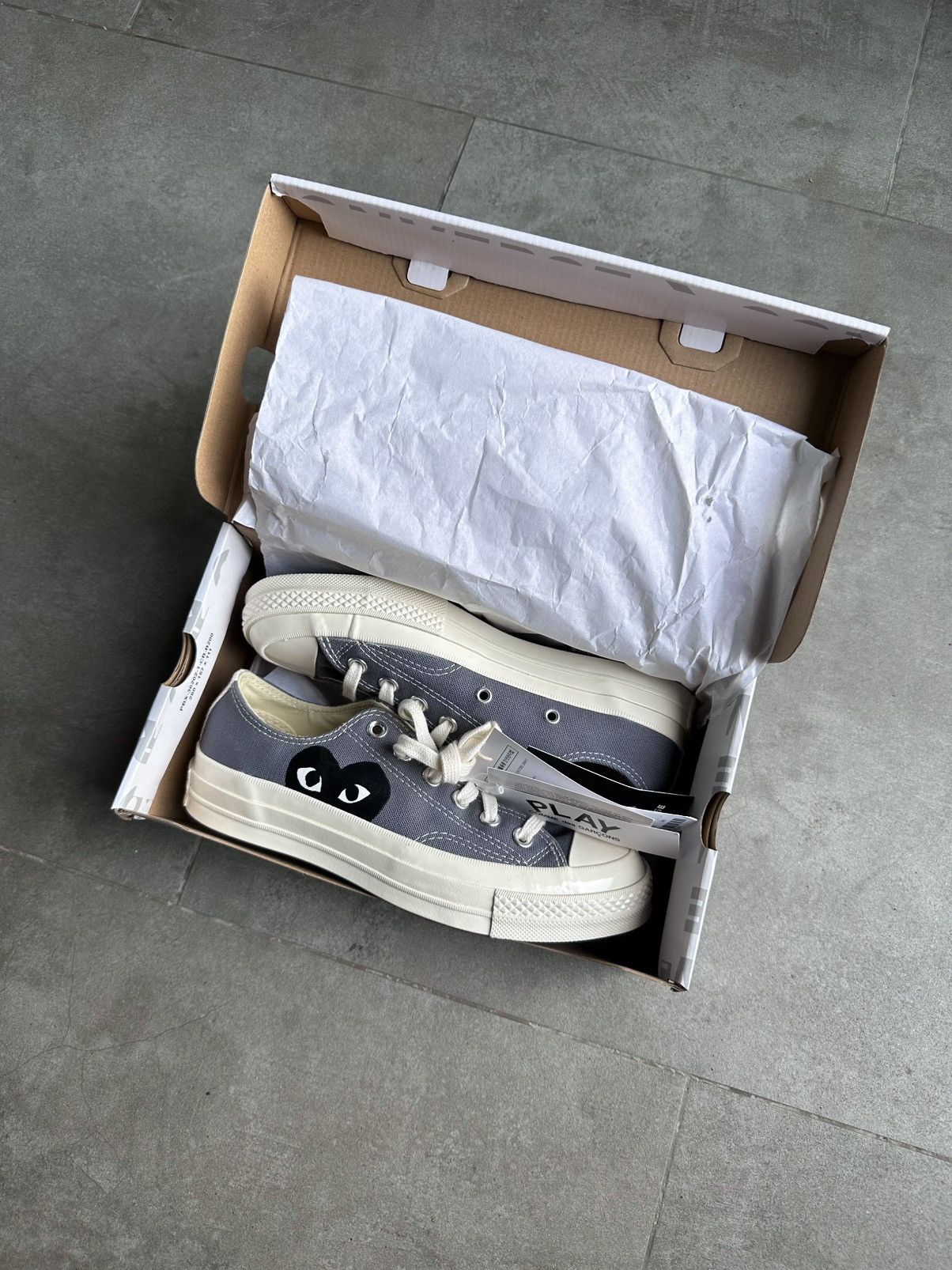 Comme des Garcons PLAY × Converse CDG PLAY x CONVERSE LOW CHUCK TAILOR 70 Size US 7 / IT 37 - 4 Thumbnail