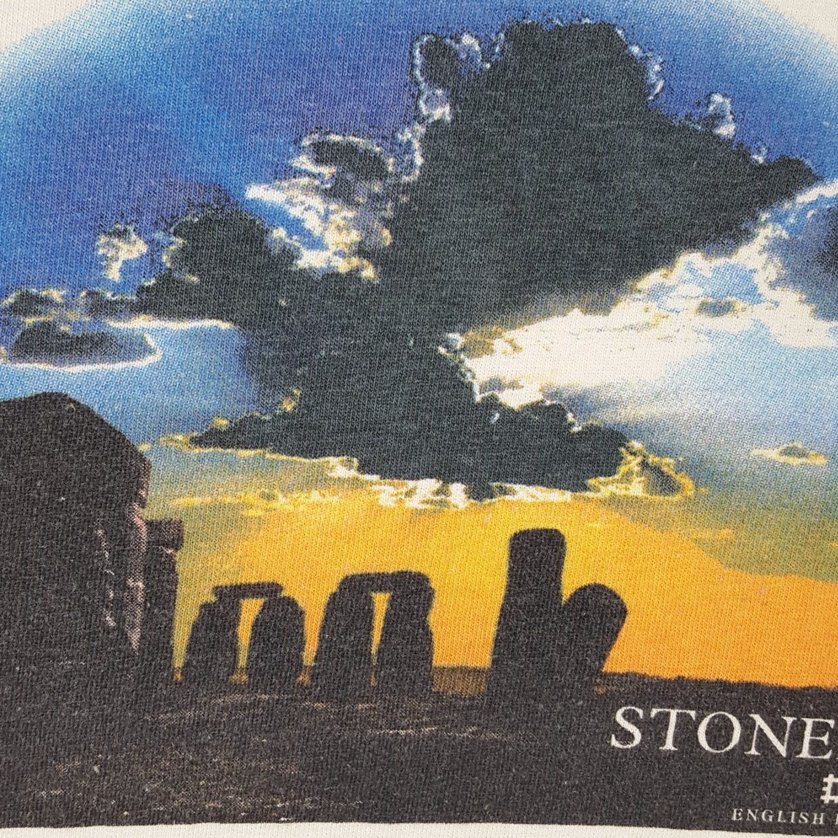 Vintage VINTAGE English Heritage T-Shirt Category: Shirt (implied) Adult M White 90s Y2K Stonehenge Travel Art Embroidered Logo Mens Size US M / EU 48-50 / 2 - 6 Thumbnail