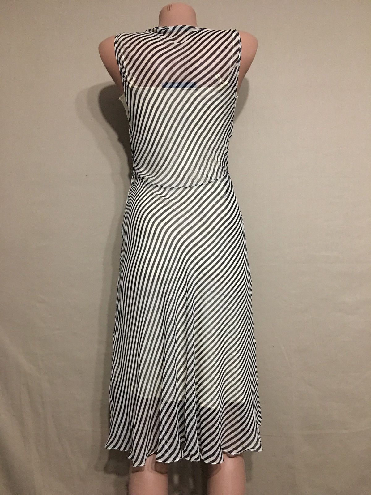 Ralph Lauren Ralph Lauren Silk Stripped Dress Size 4 Size S / US 4 / IT 40 - 7 Thumbnail