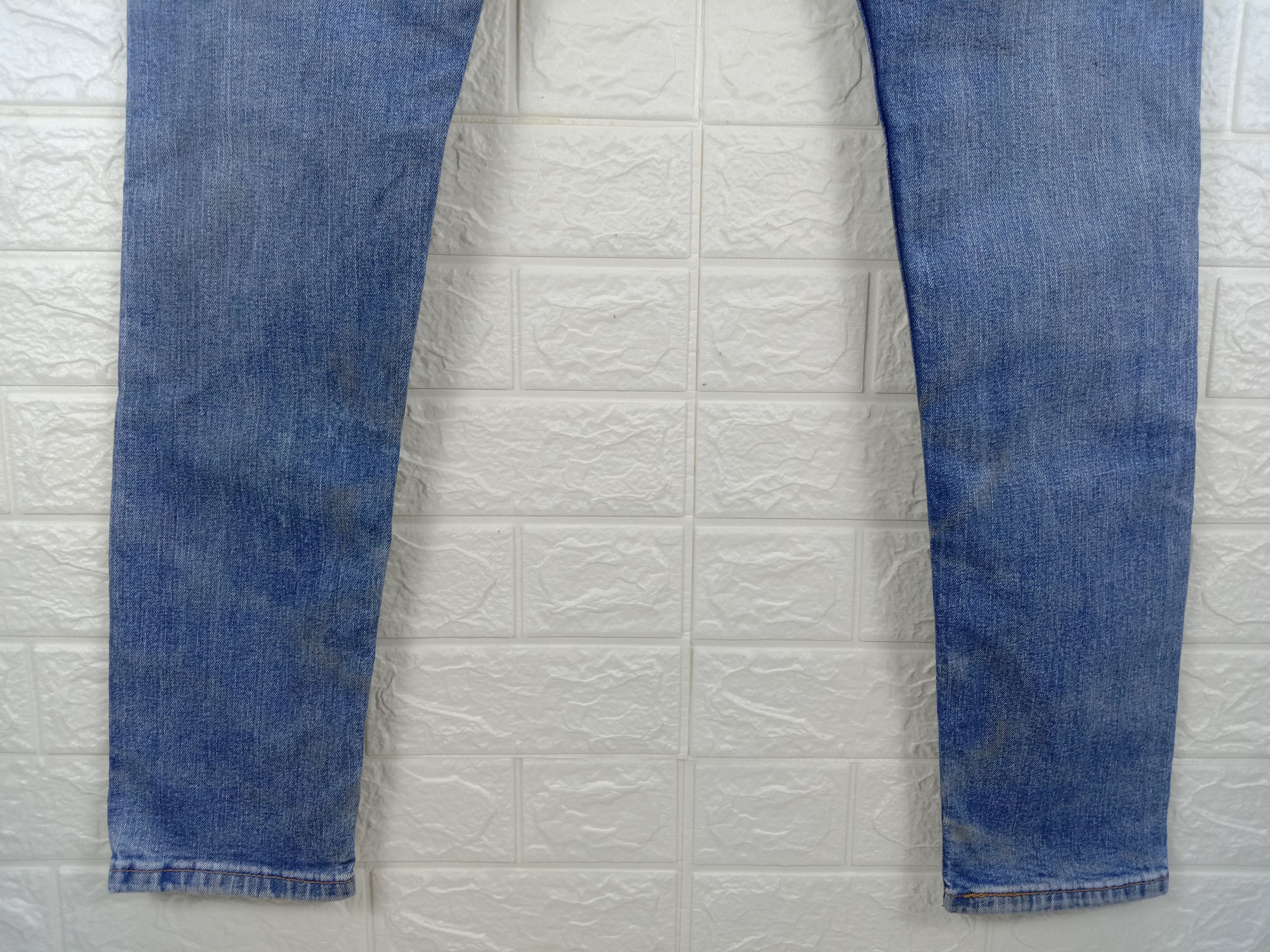 Levi's Vintage Levi's 512 Jeans Slim Taper Faded Blue Denim Size US 33 - 8 Thumbnail