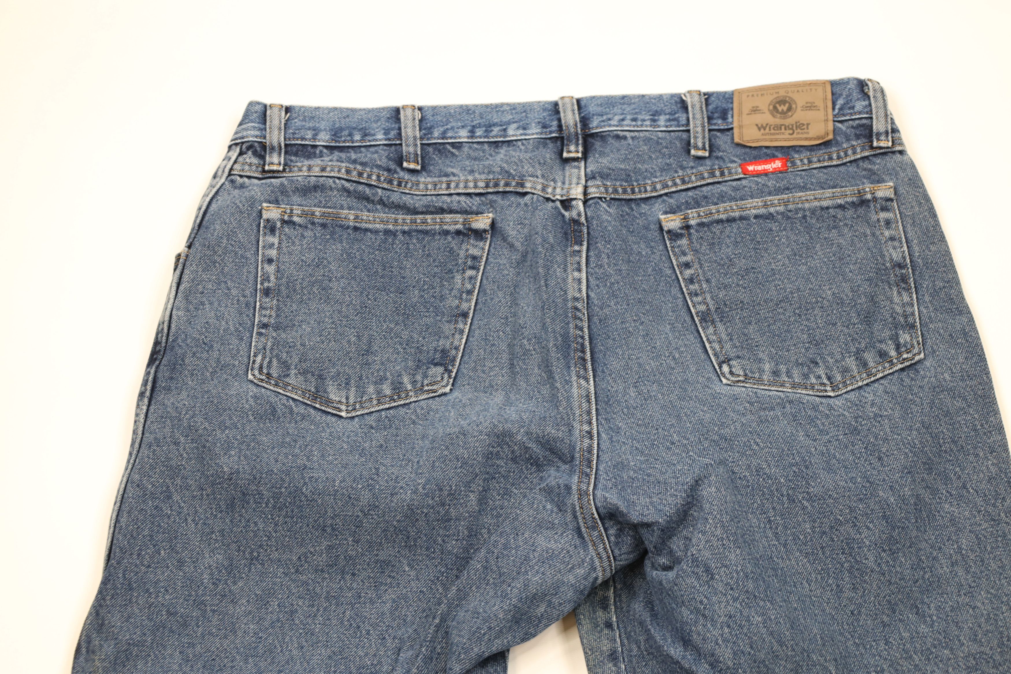 Wrangler Vintage Y2K Wrangler Wide Leg Bootcut Denim Jeans Blue Size US 40 / EU 56 - 11 Thumbnail
