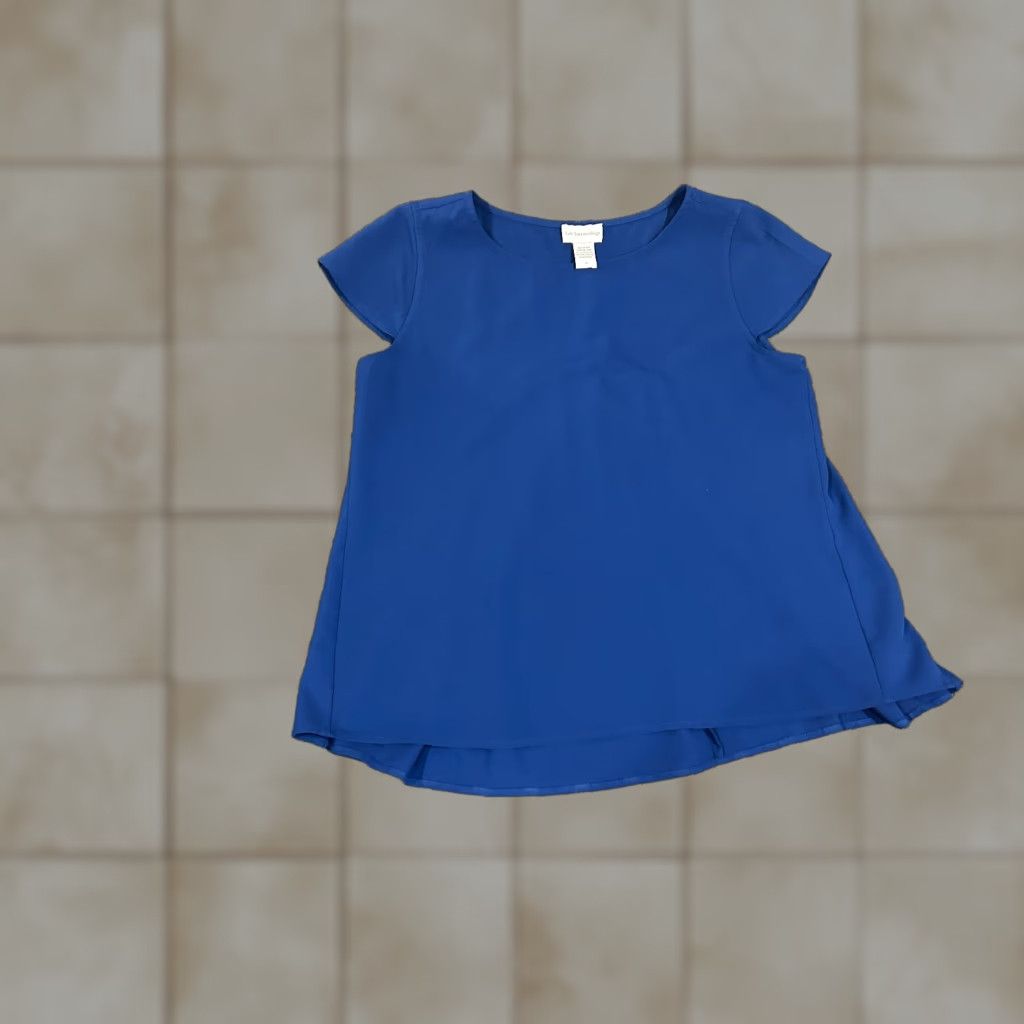 Soft Surroundings Soft Surroundings Blouse Womens PS Petite Small Blue Tunic Stretch Short Sleeve Round Neck Pullover Knit Polyester Spandex Casual Sequin No Size S / US 4 / IT 40 - 1 Thumbnail