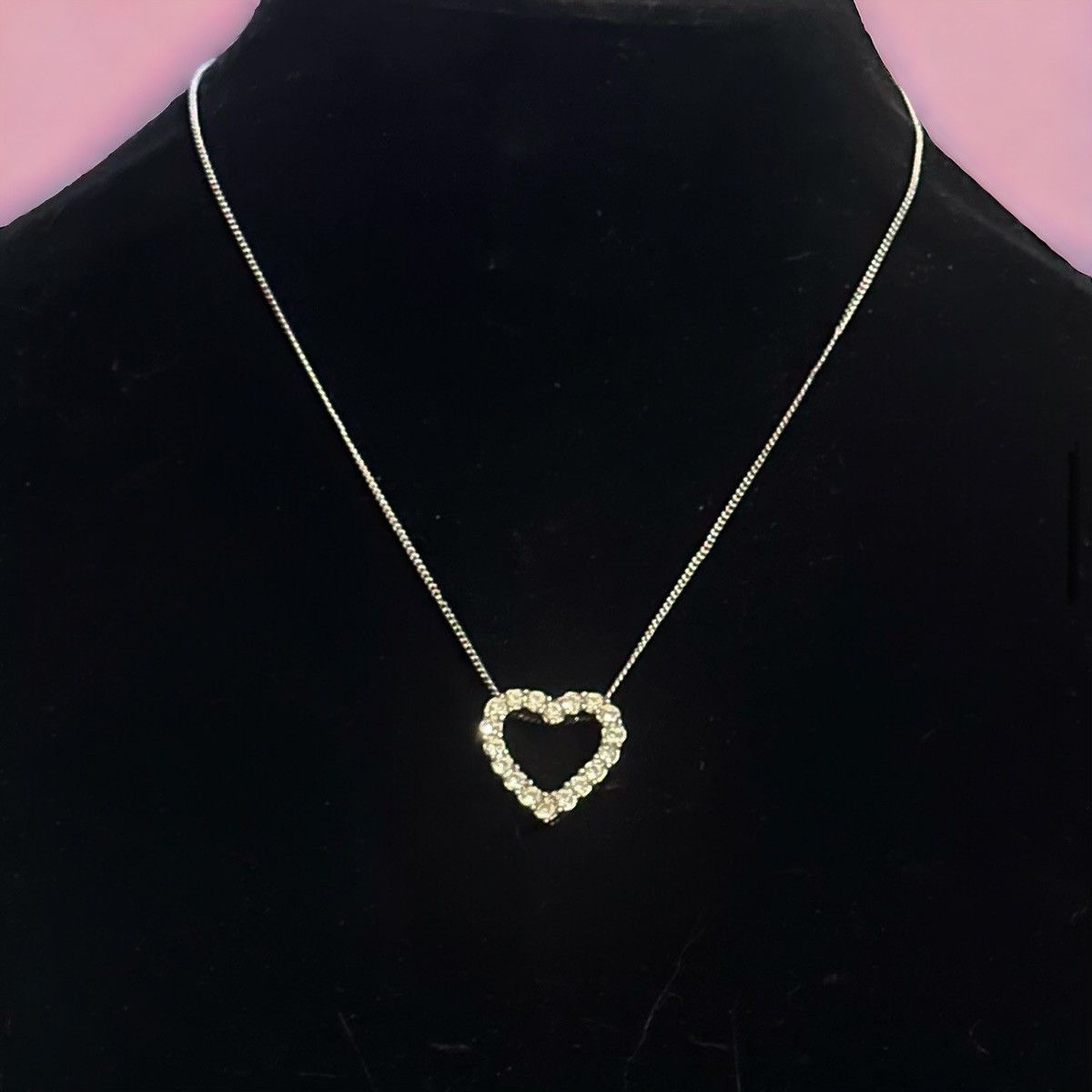 Vintage Vintage silver tone rhinestone heart pendant necklace Size ONE SIZE - 1 Thumbnail