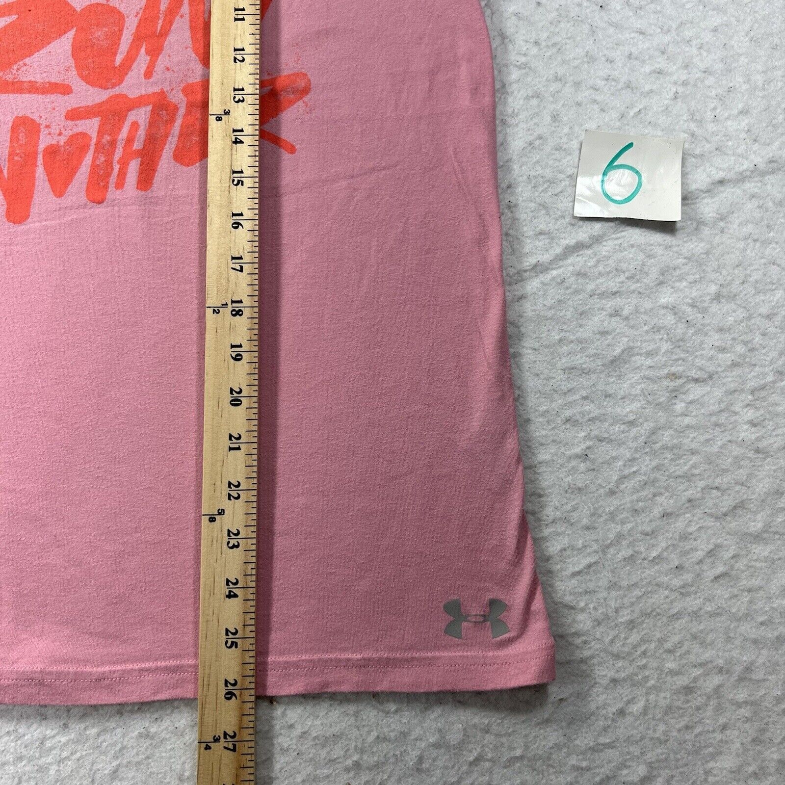 Under Armour Under Armour Medium Running Pink Love Run Graphic T Shirt Size M / US 6-8 / IT 42-44 - 9 Thumbnail