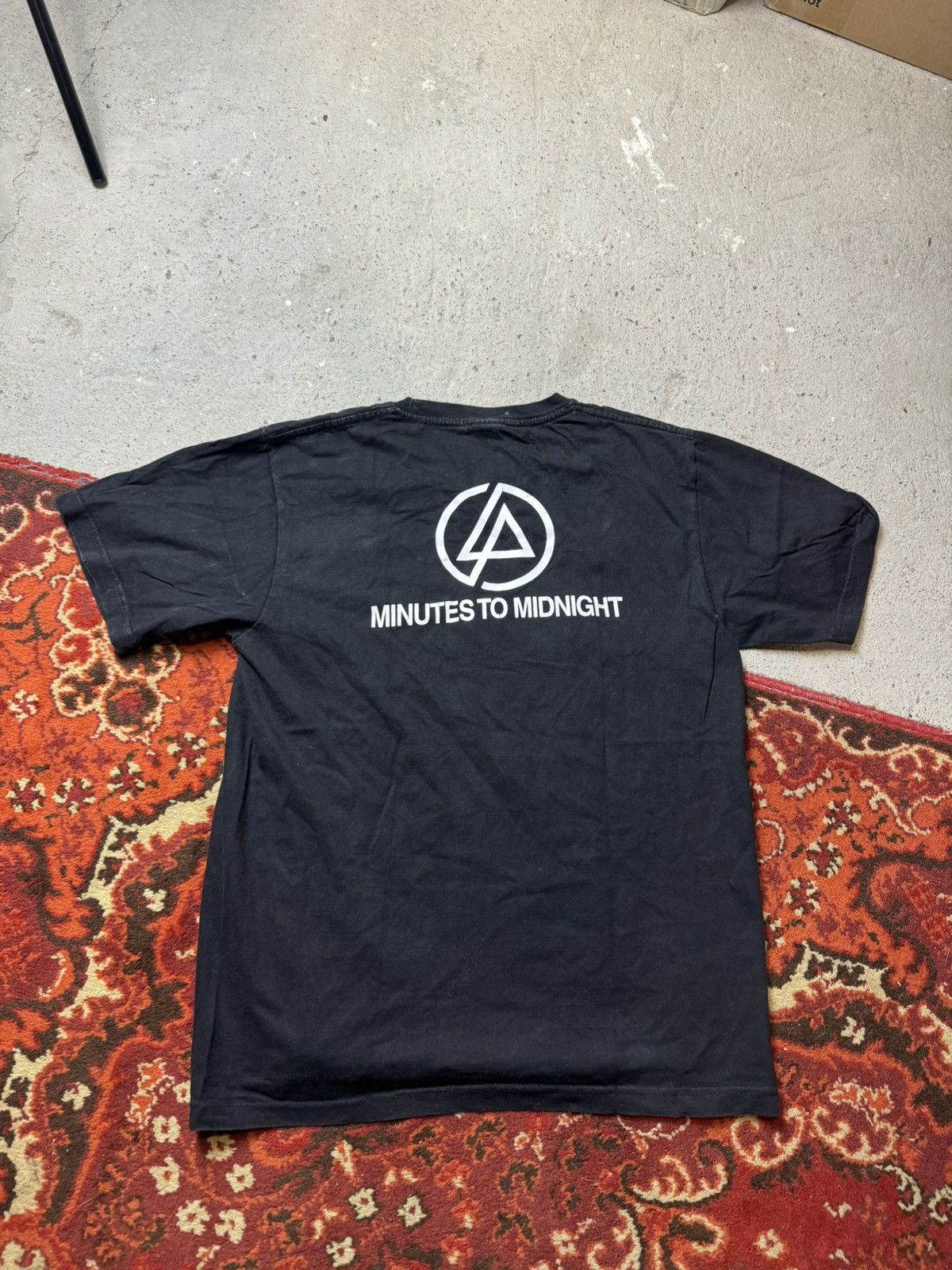 Band Tees × Vintage Vintage Linkin Park Rock MINUTES TO MIDNIGHT Band Tee Size US M / EU 48-50 / 2 - 7 Thumbnail