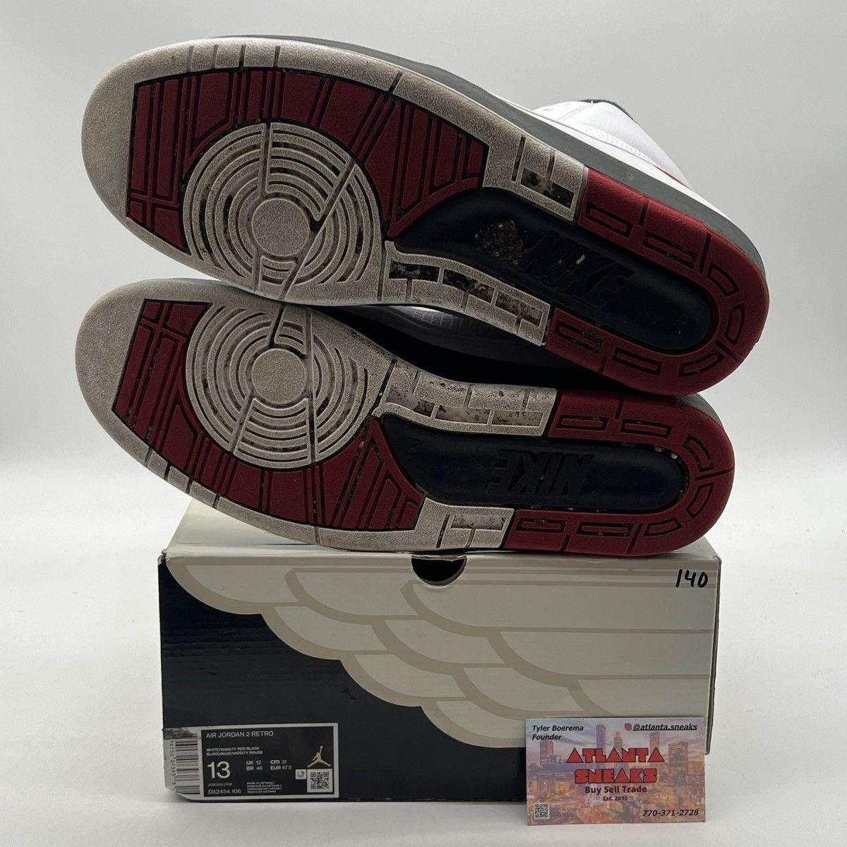 Jordan Brand Air Jordan 2 Chicago Size US 13 / EU 46 - 8 Thumbnail