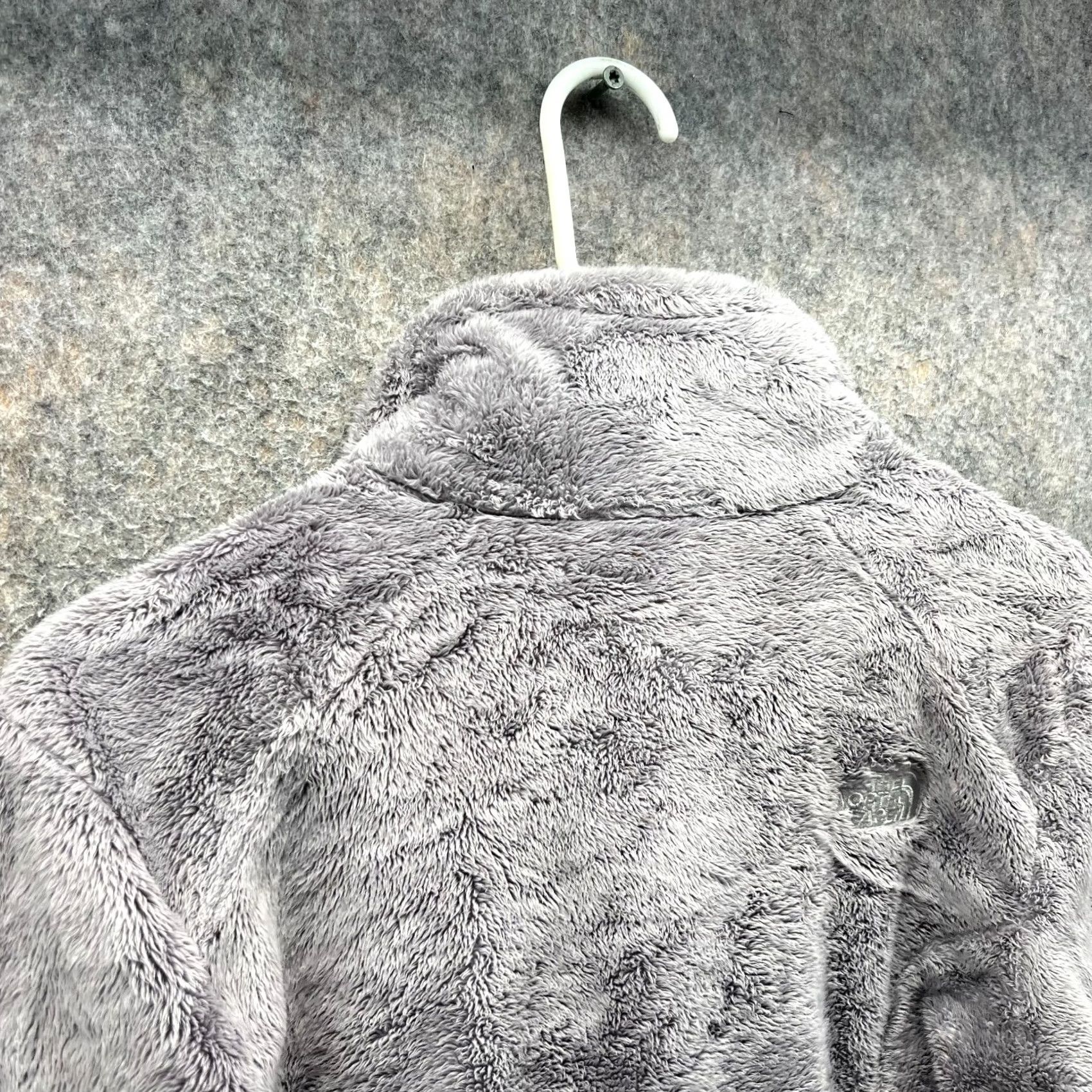 The North Face VINTAGE The North Face Jacket Womens Small Gray Full Zip Fleece Osito 2 C782 Fits Women, Regular, All Seasons, Logo, Basic Jacket Size S / US 4 / IT 40 - 6 Thumbnail