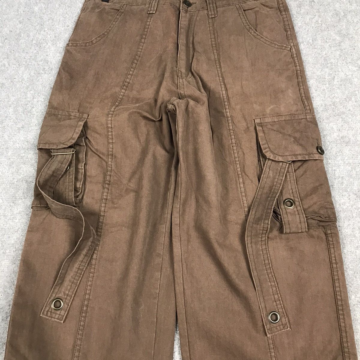 Japanese Brand JAPANESE BRAND DESIGN STYLE BAGGY TACTICAL PANTS Size US 28 / EU 44 - 5 Thumbnail