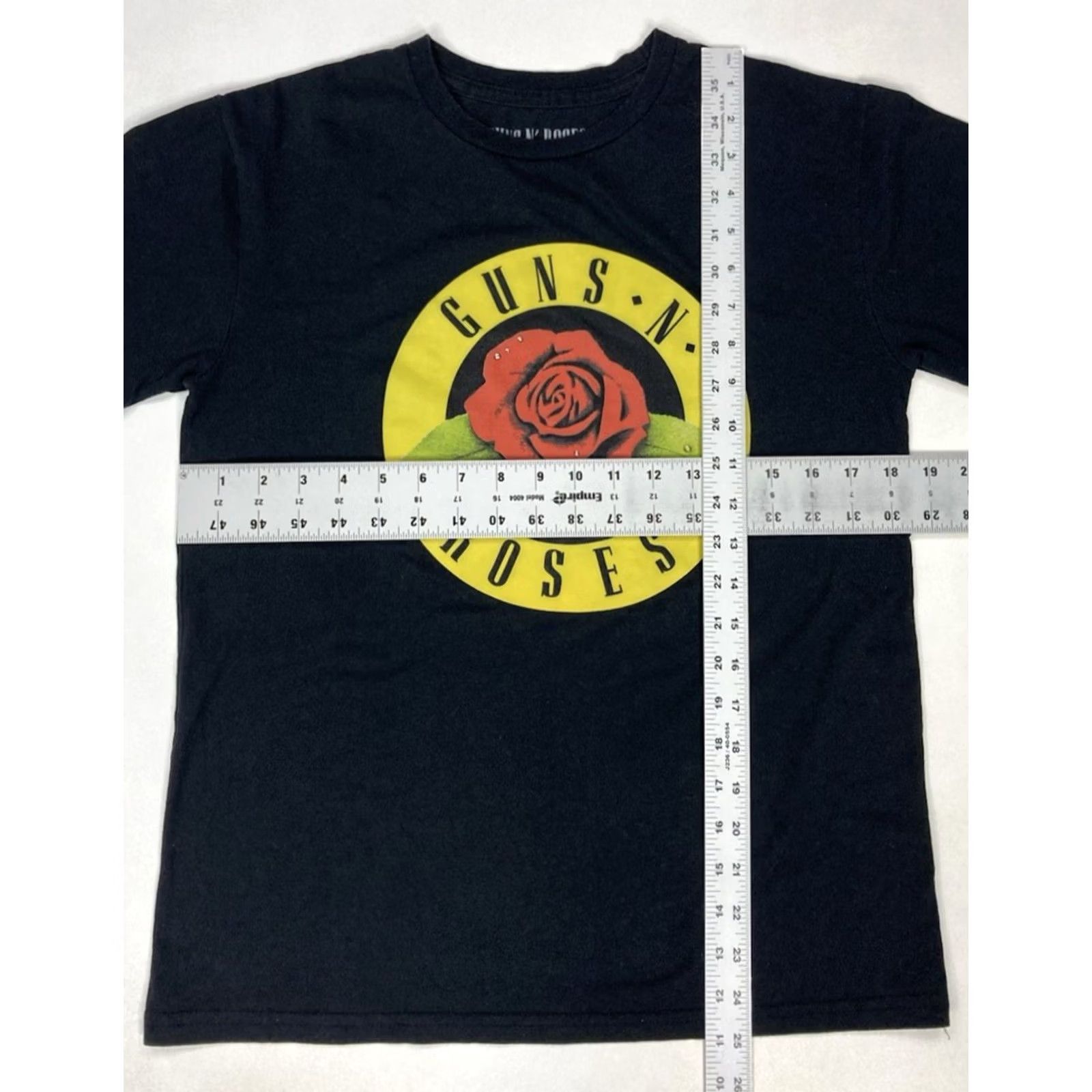 Vintage Guns N Roses Logo Graphic T-shirt Women Medium Black Music Merch Shirt Short Sleeve Crew Neck T-Shirt Size M / US 6-8 / IT 42-44 - 5 Thumbnail