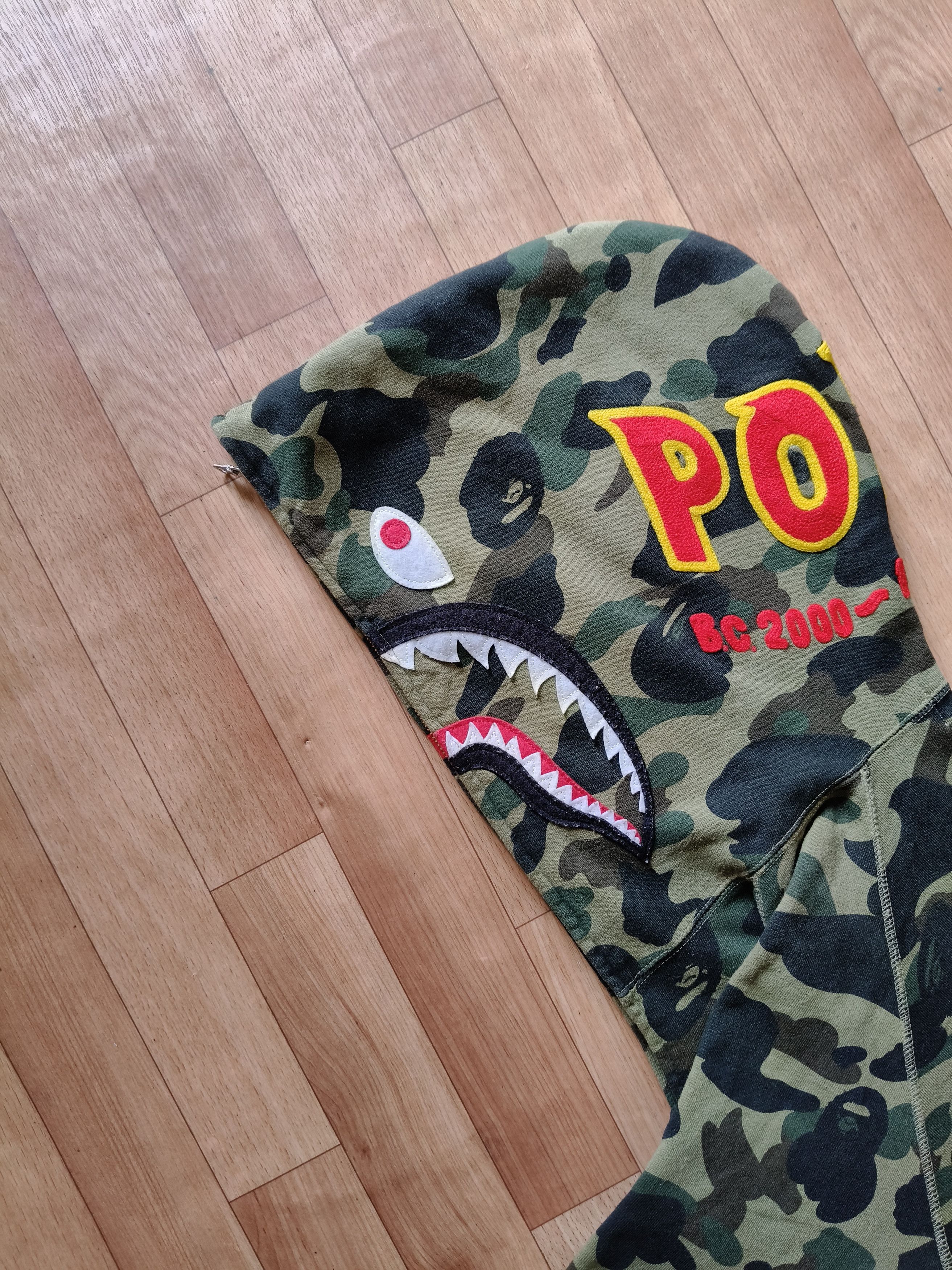 Bape Bape 1st camo shark hoodie Size US L / EU 52-54 / 3 - 5 Thumbnail