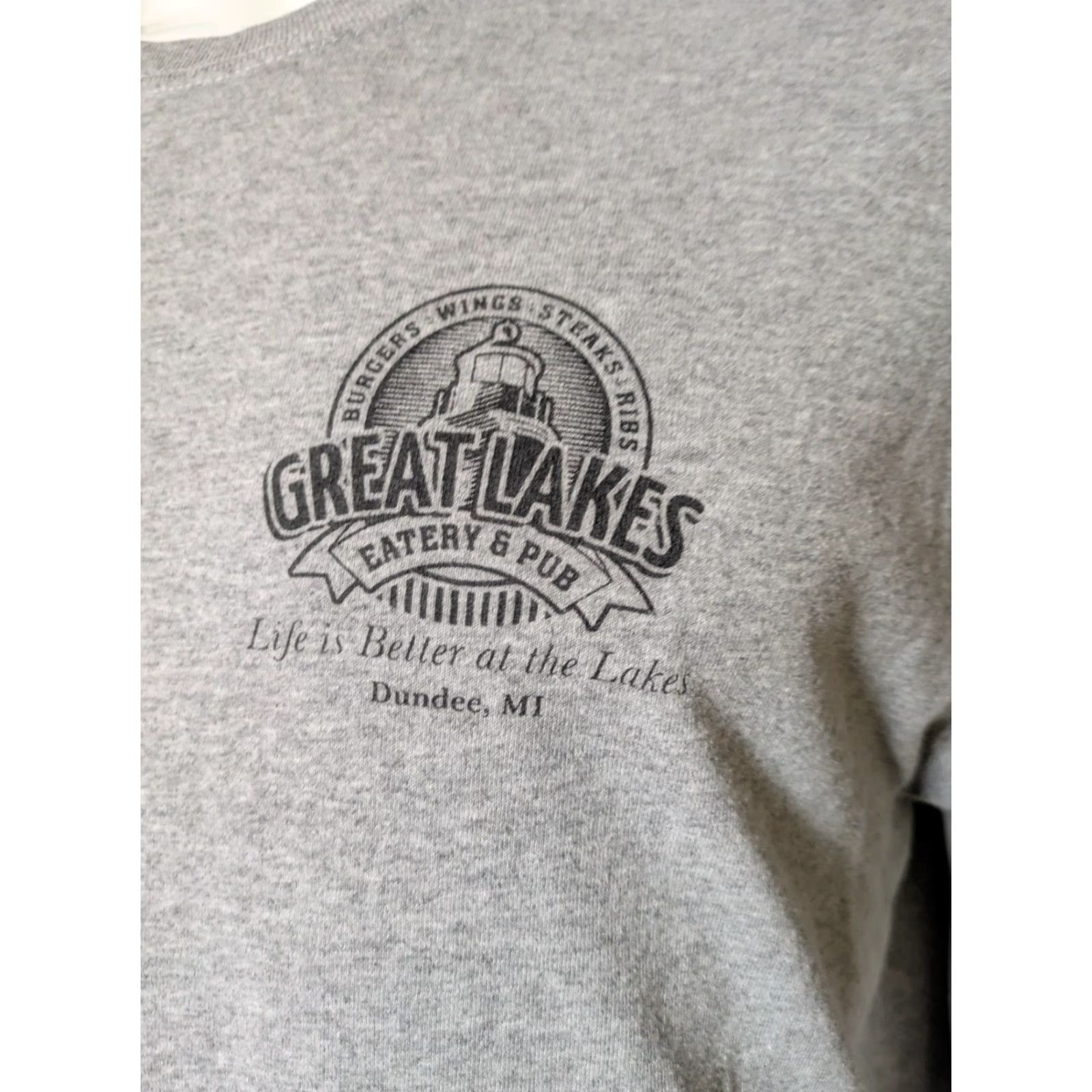 Greats Great Lakes Eatery & Pub T Shirt XL Gray Mens Short Sleeve Crew Neck Bar Restaurant Dundee MI Size US XL / EU 56 / 4 - 2 Thumbnail