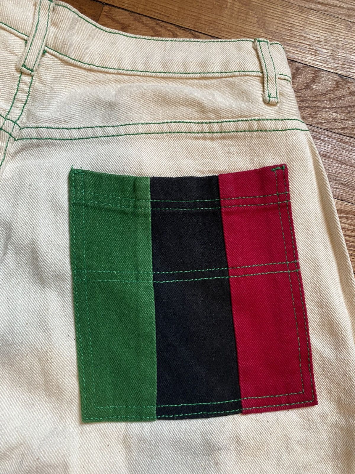 Cross Colours × JNCO × Vintage Deadstock Vintage 90s Cross Colours Shorts Size US 36 / EU 52 - 9 Thumbnail