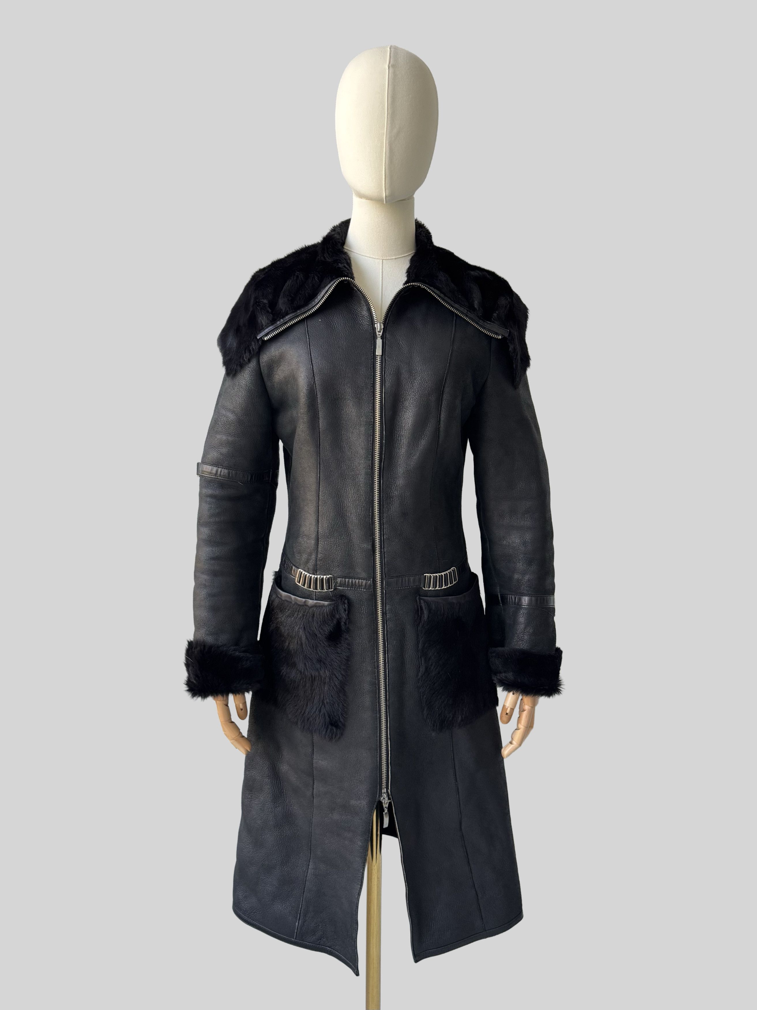 Vintage Vintage Black Sheepskin Leather Coat Long Zip Size S / US 4 / IT 40 - 1 Thumbnail