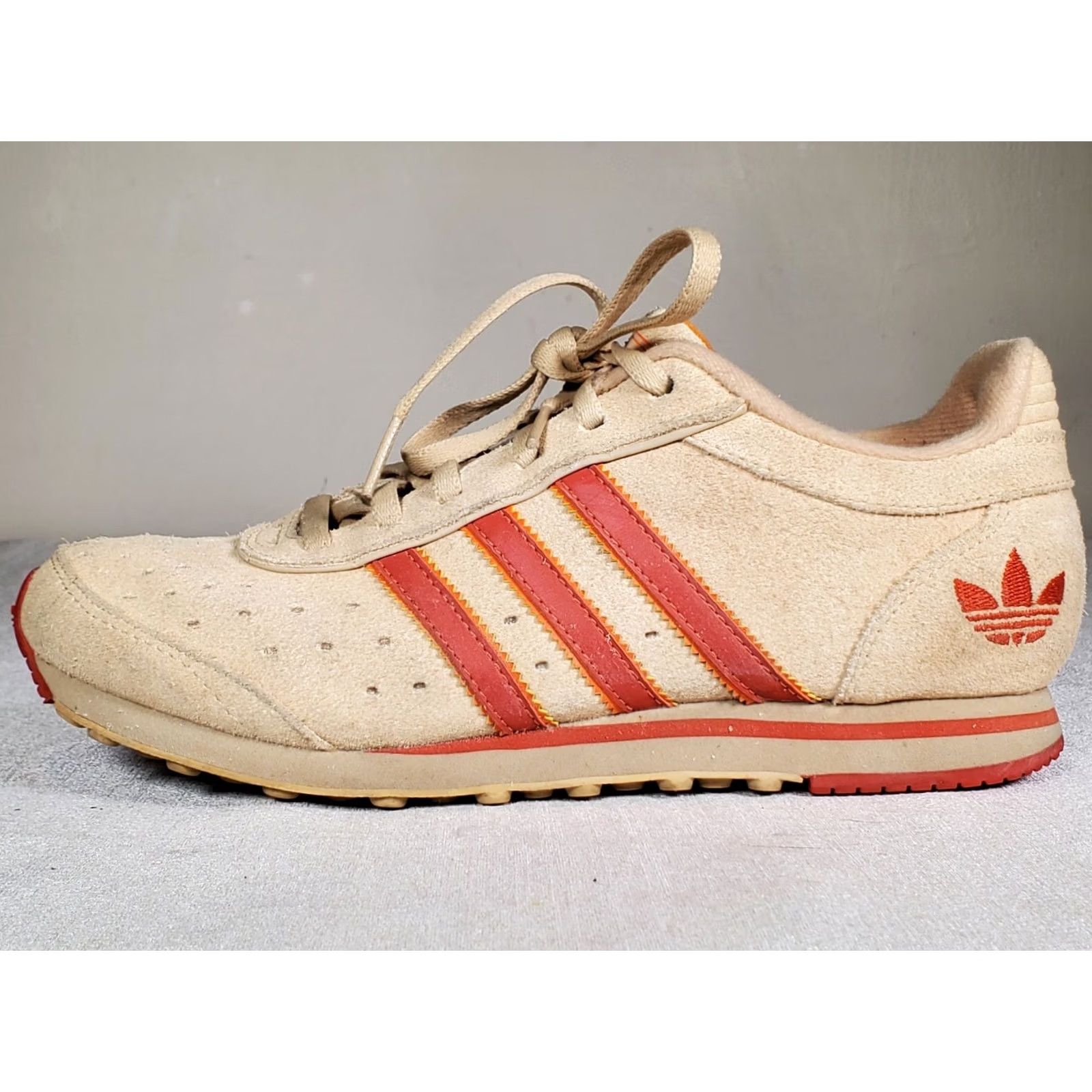 Adidas Adidas Retro Suede Trainers Sneakers Beige Orange Stripes Women's Size US 6.5 Size US 7 / IT 37 - 4 Thumbnail