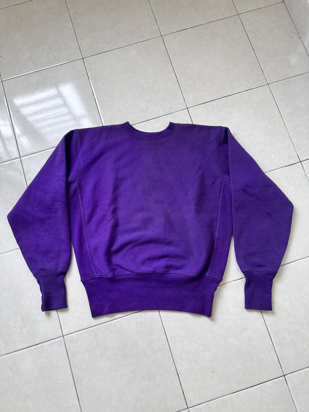 Champion Champion Crewneck Reverse Weave 🍇 Size US M / EU 48-50 / 2 - 1 Thumbnail
