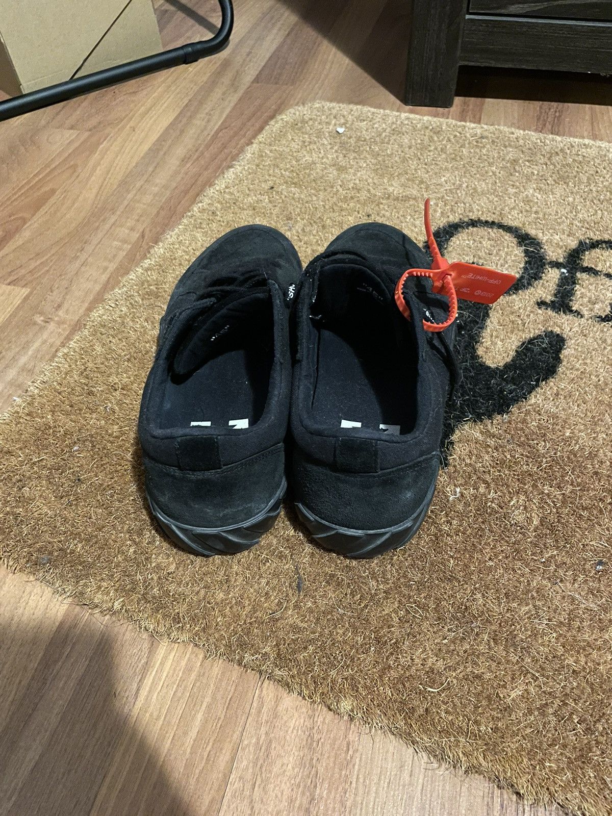 Off-White Off-white Low Volcanized Sneakers Size US 12 / EU 45 - 3 Thumbnail